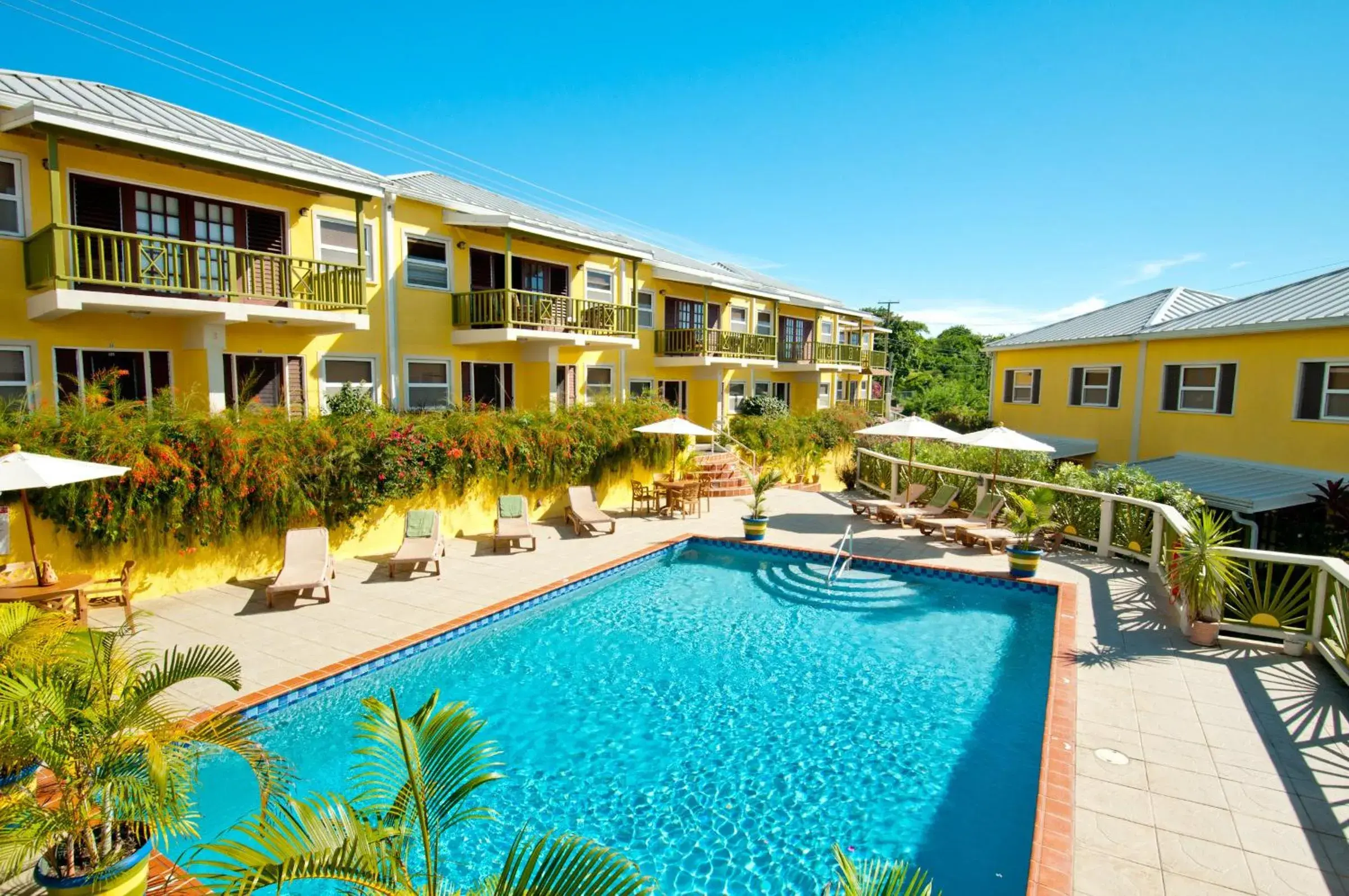 Facade/entrance, Swimming Pool in Grooms Beach Villa & Resort