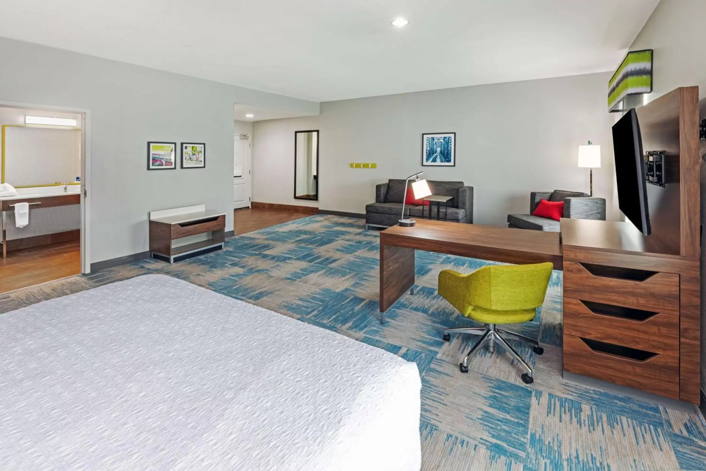 Living room in Hampton Inn and Suites Houston Central