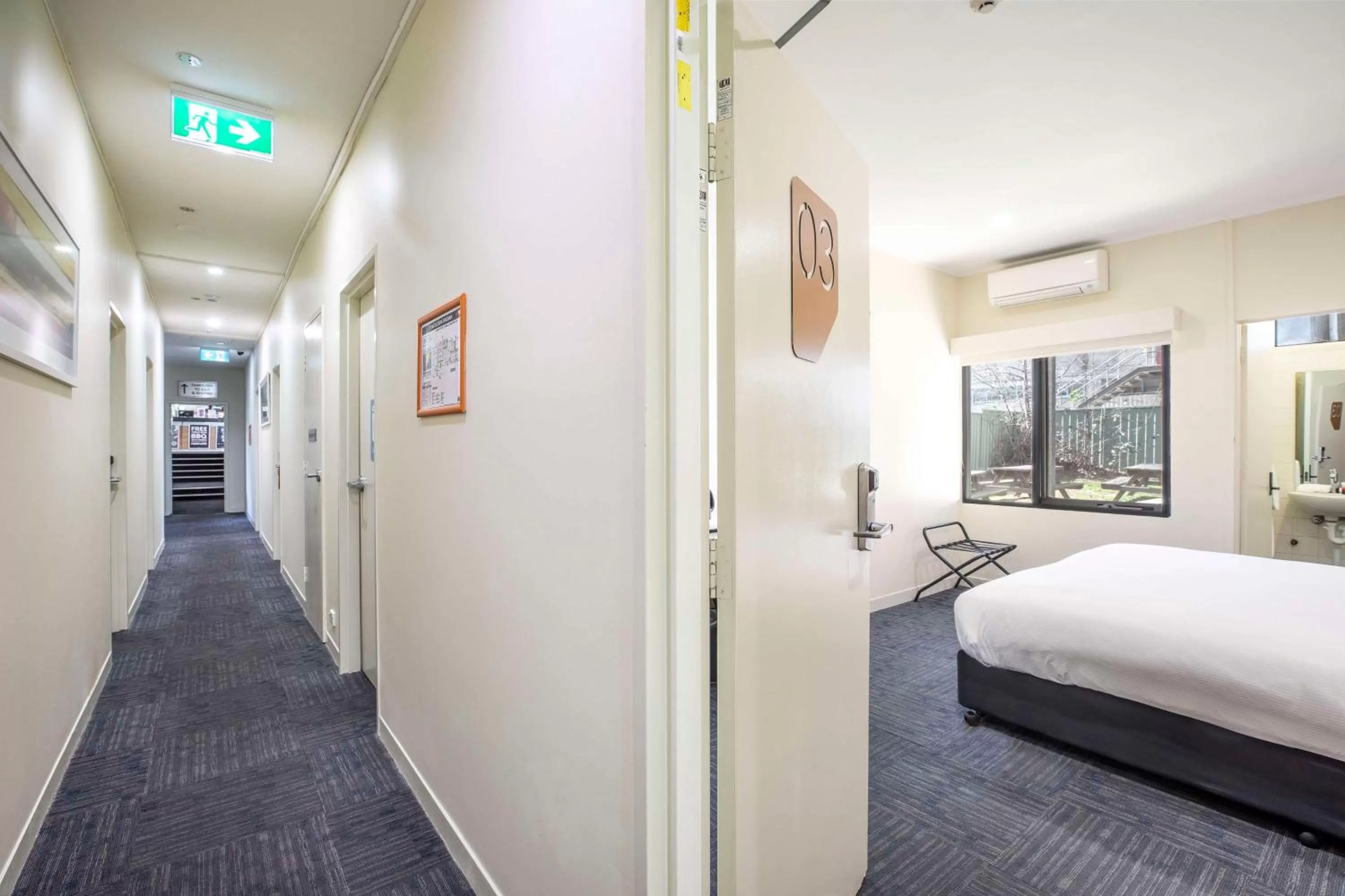 Bedroom, Bed in Nightcap at High Flyer Hotel