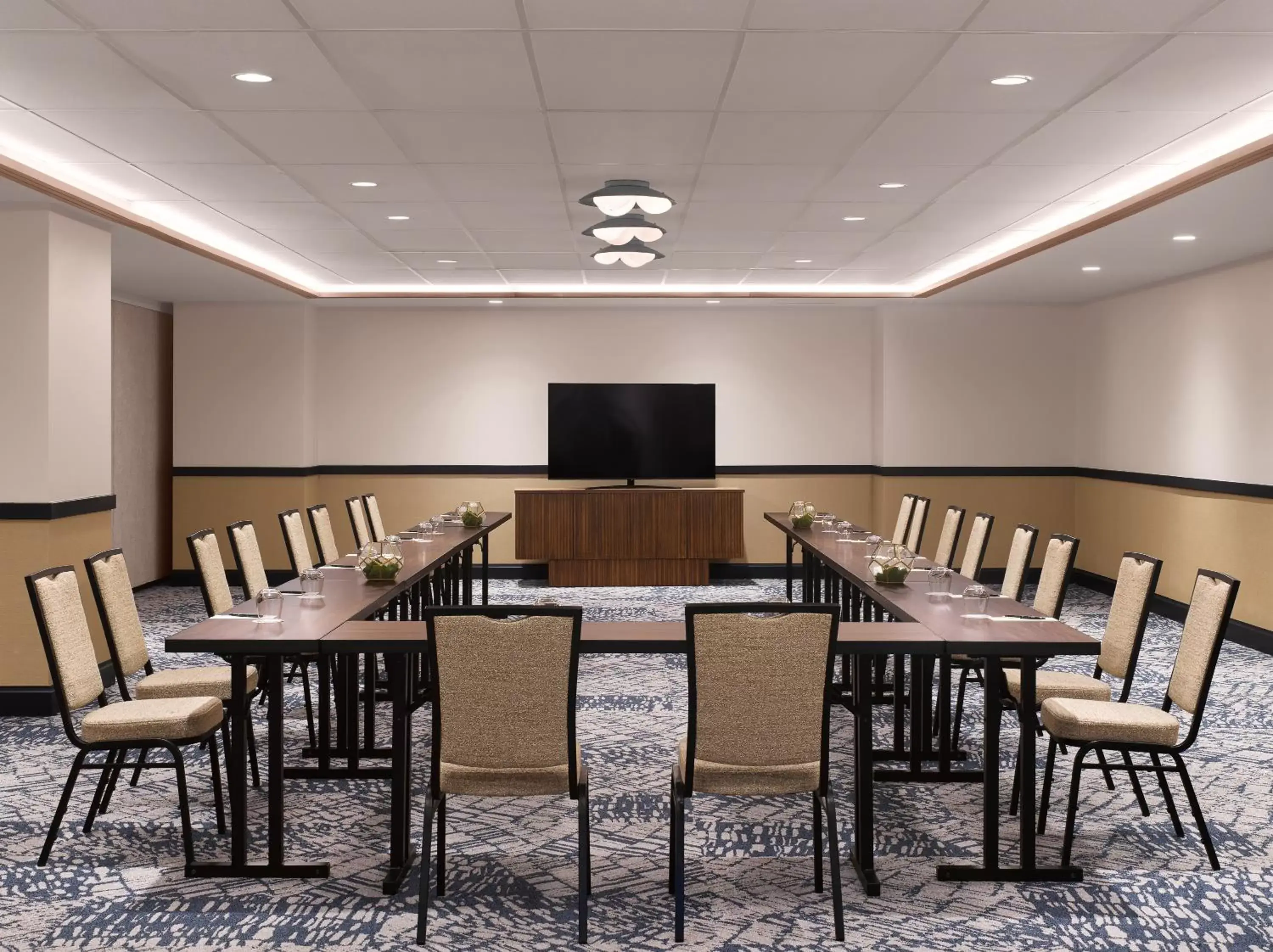 Meeting/conference room in Mayfair House Hotel & Garden