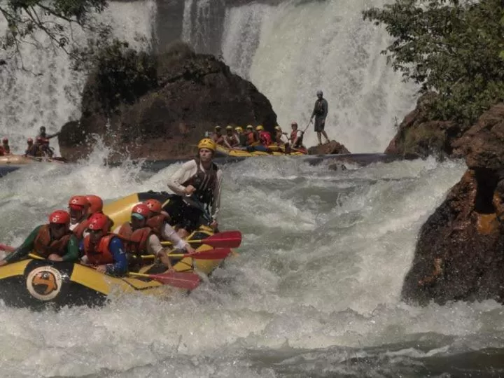 Canoeing in Pousada Alvorada Brotas - e agendamento das atividades turísticas