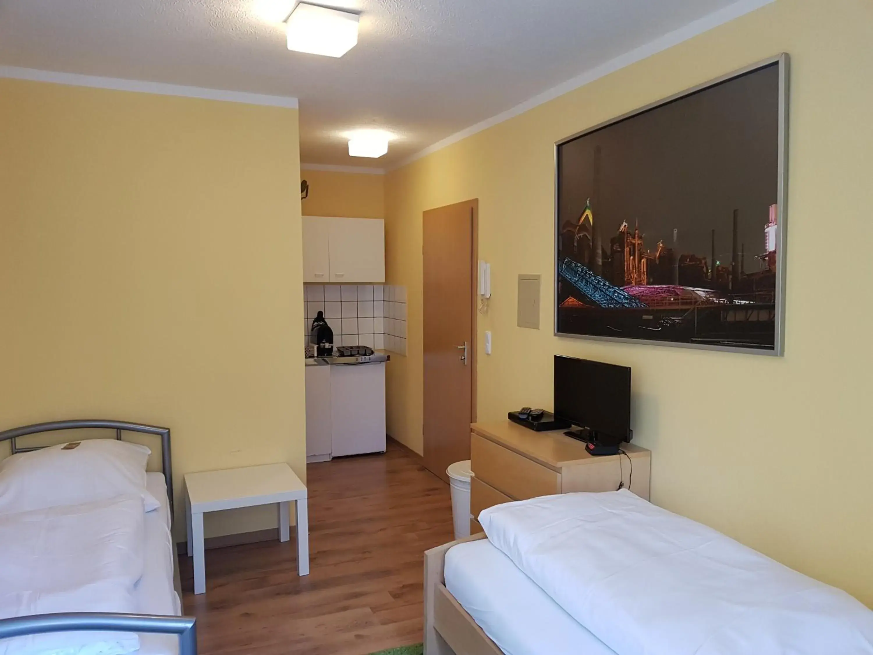 One-Bedroom Apartment - single occupancy in Nauwieser Apartments