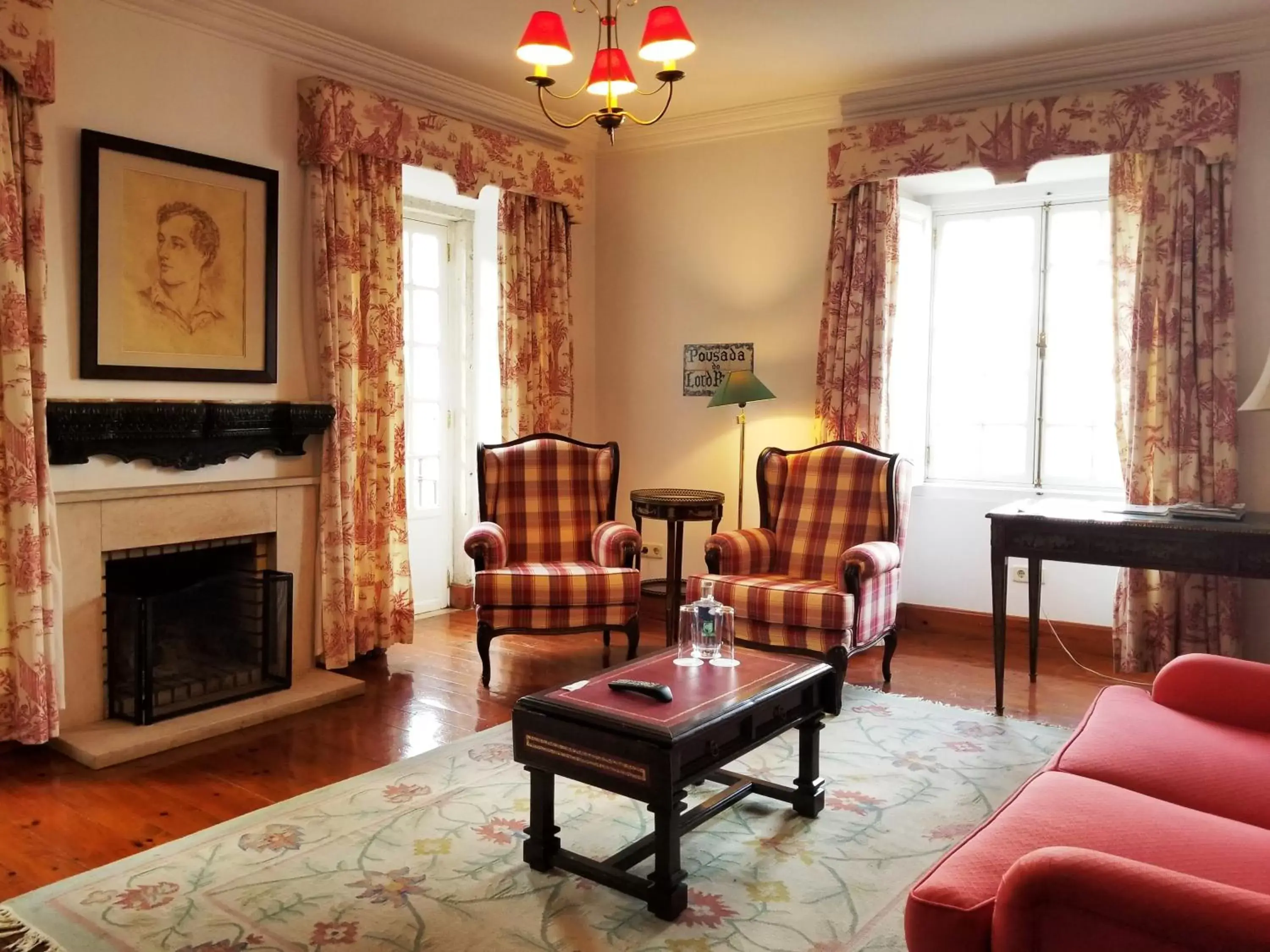 Seating Area in Lawrences Hotel