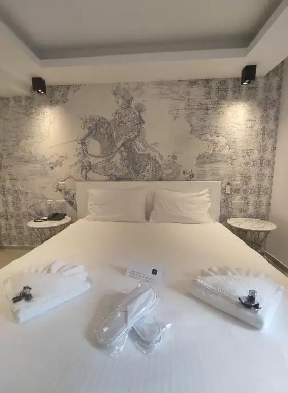 Bed in The G Hotel by JL