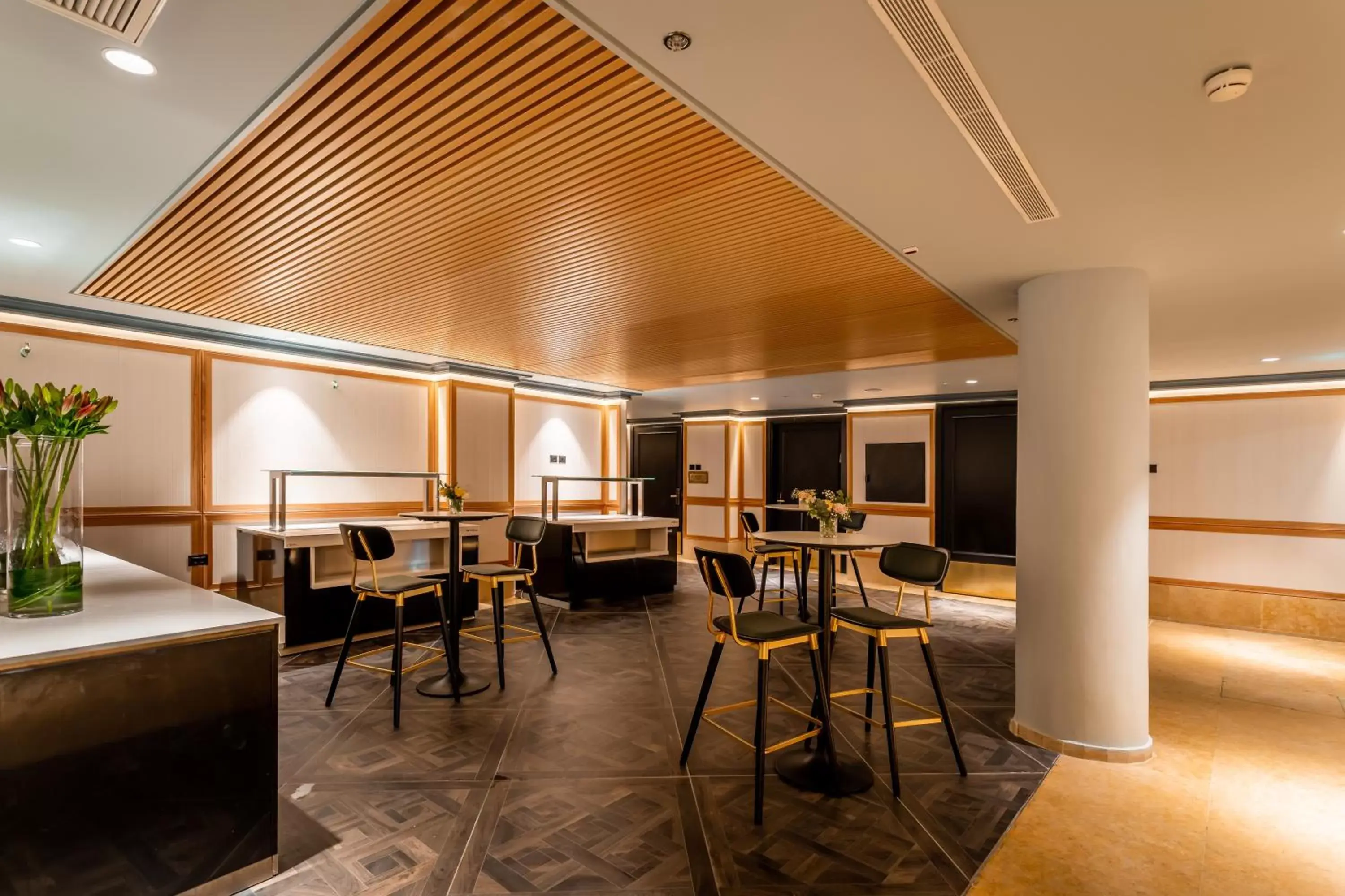 Banquet/Function facilities, Restaurant/Places to Eat in Daniel Herzliya Hotel