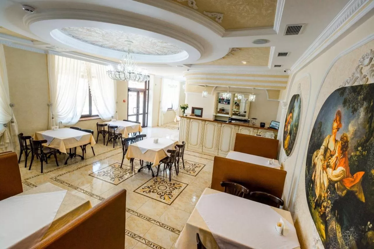 Restaurant/Places to Eat in Mon Plaisir