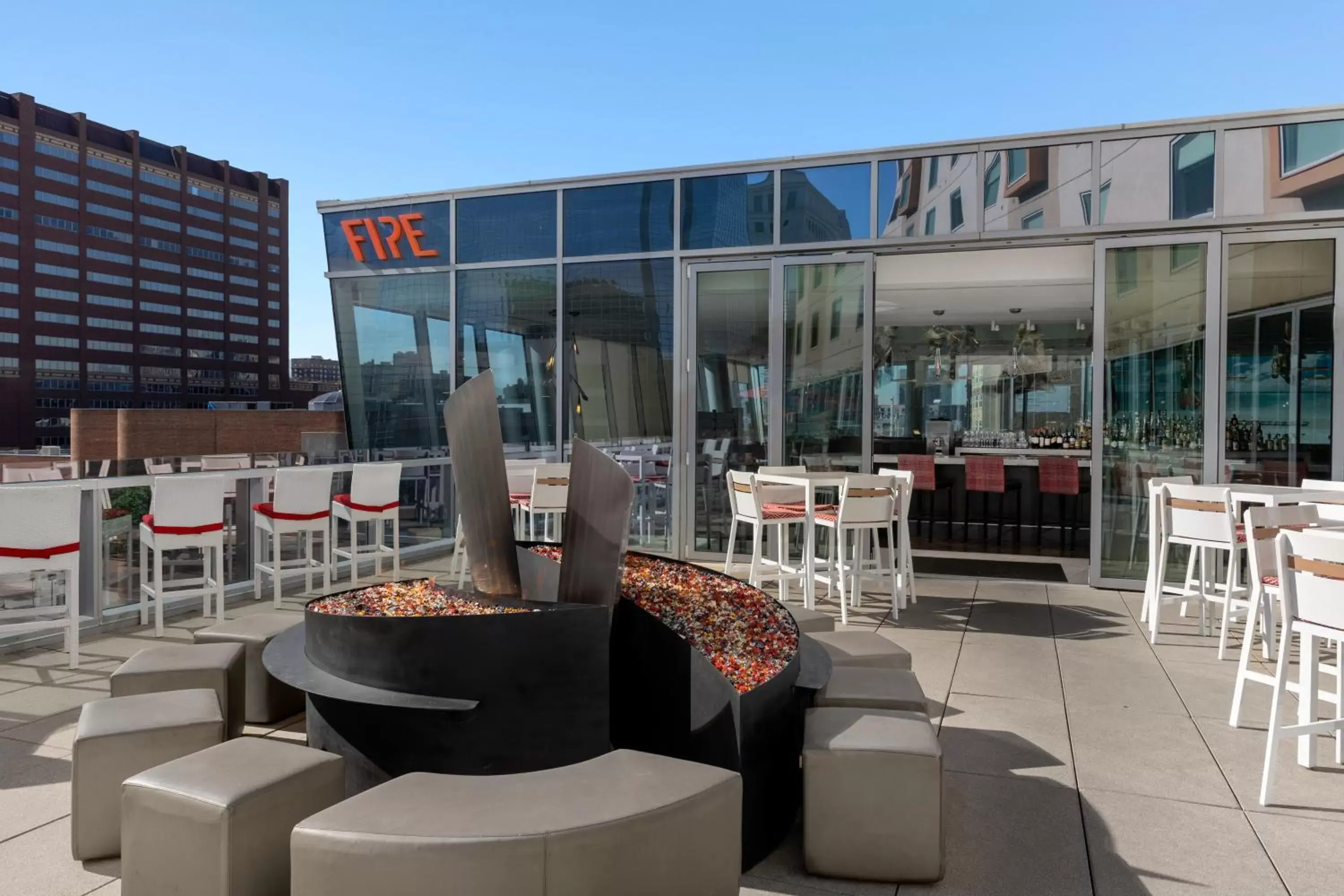 Patio, Restaurant/Places to Eat in The Art Hotel Denver, Curio Collection by Hilton