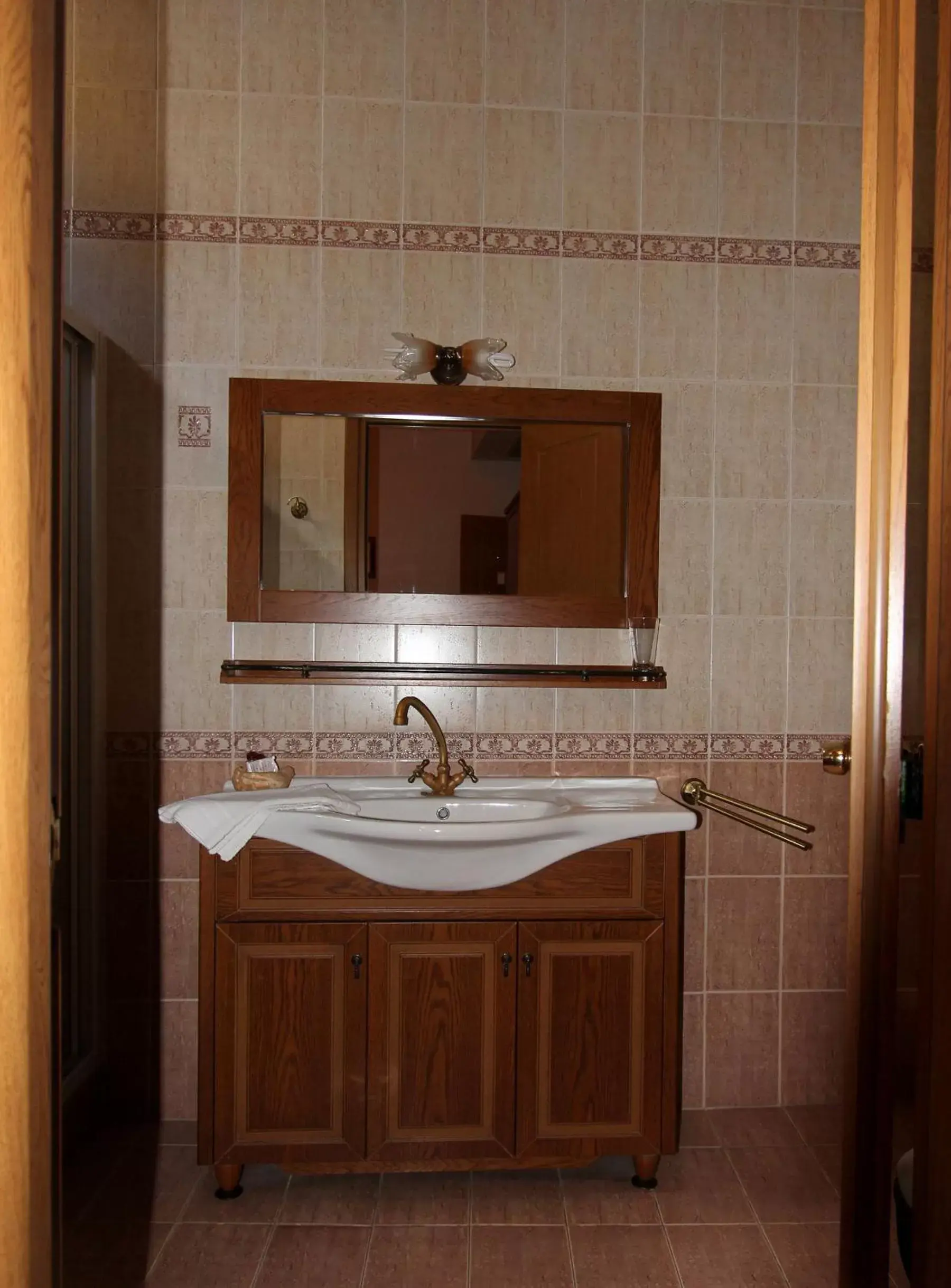 Bathroom in Polyxenia Hotel
