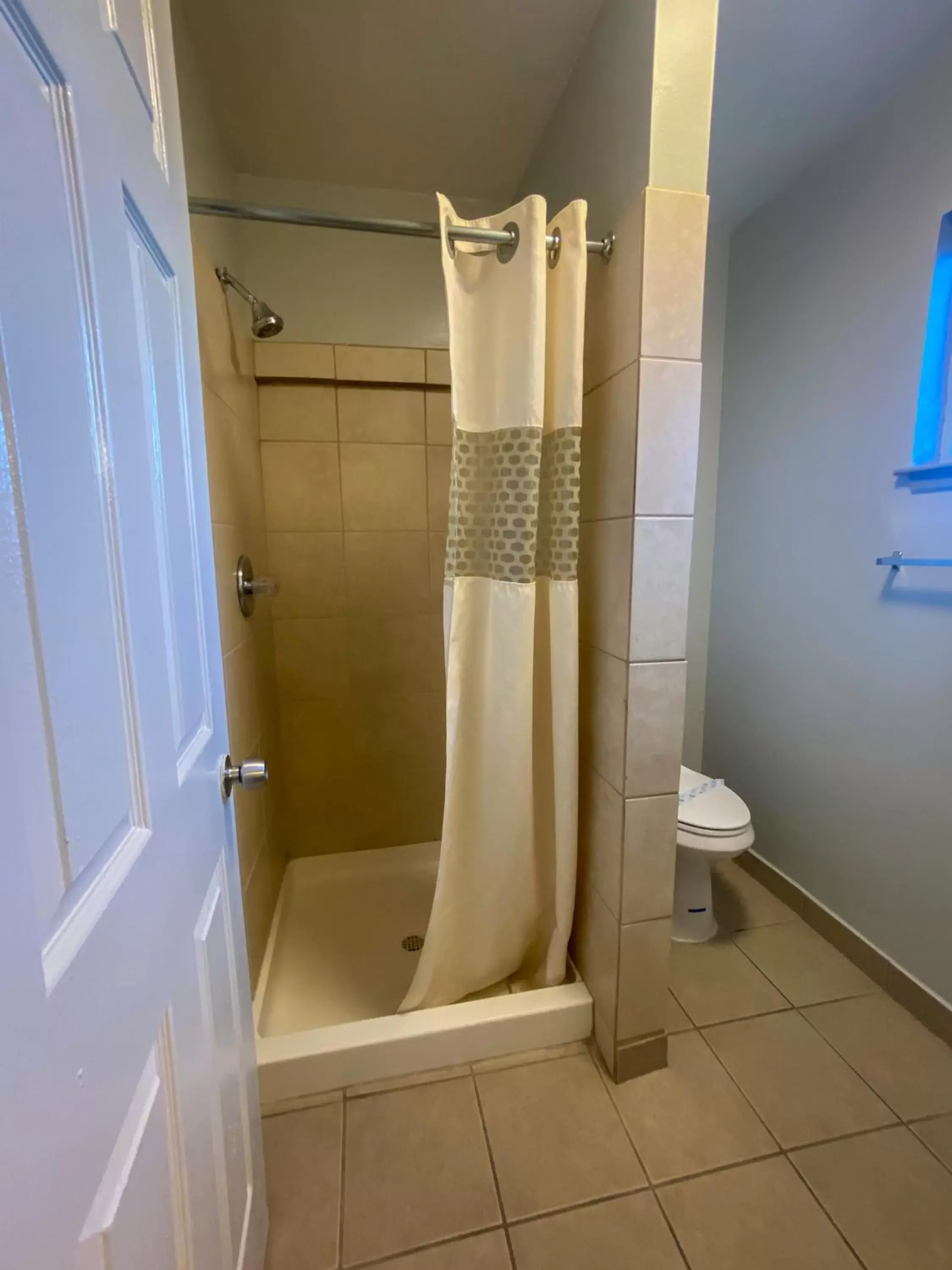 Bathroom in Budget INN At The Heavenly Gondola