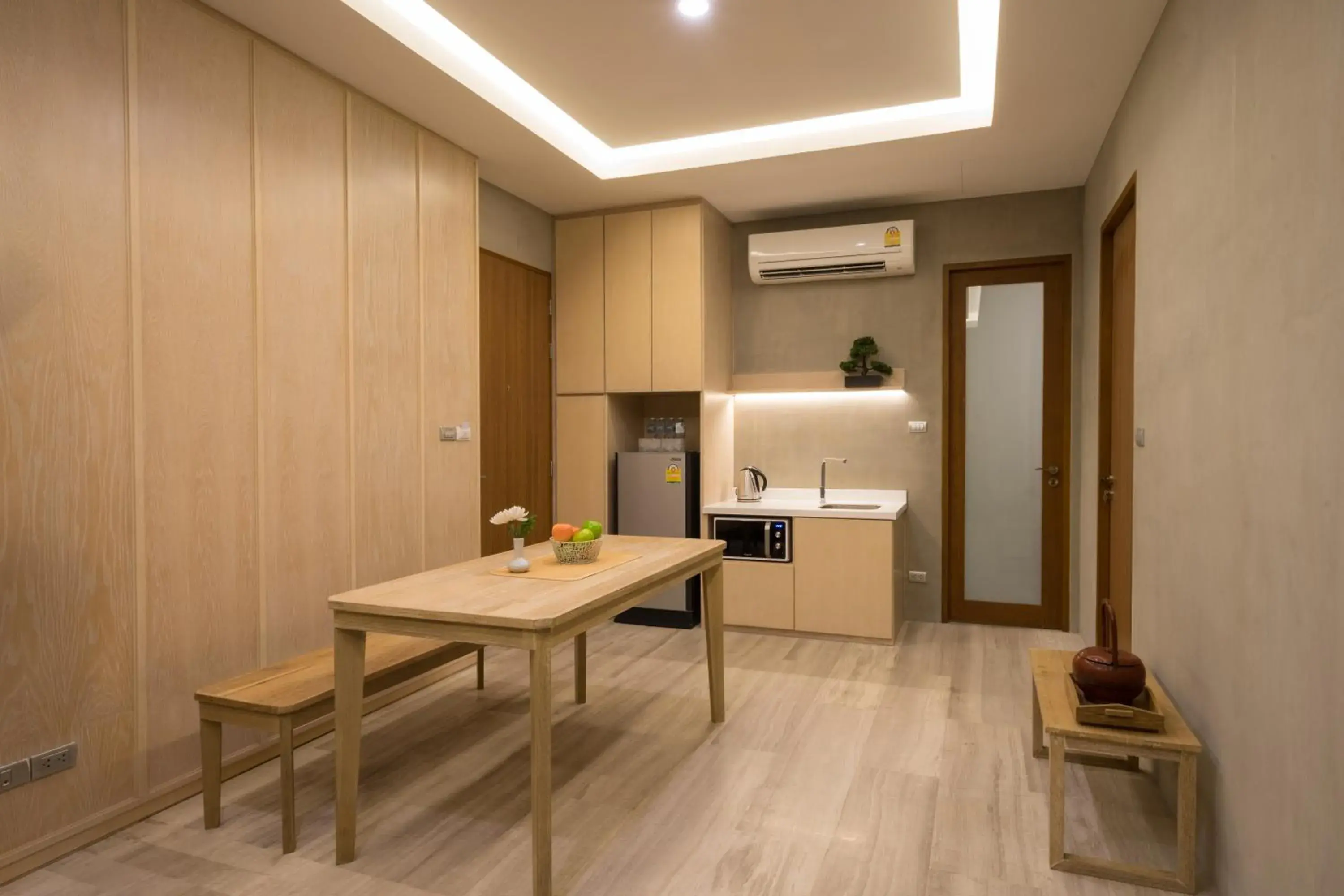 Seating area, Dining Area in Chu Hotel