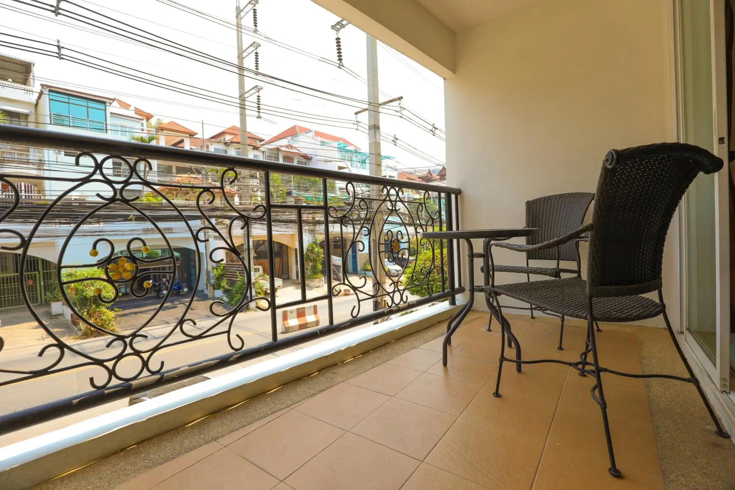 Balcony/Terrace in Tara Court Hotel