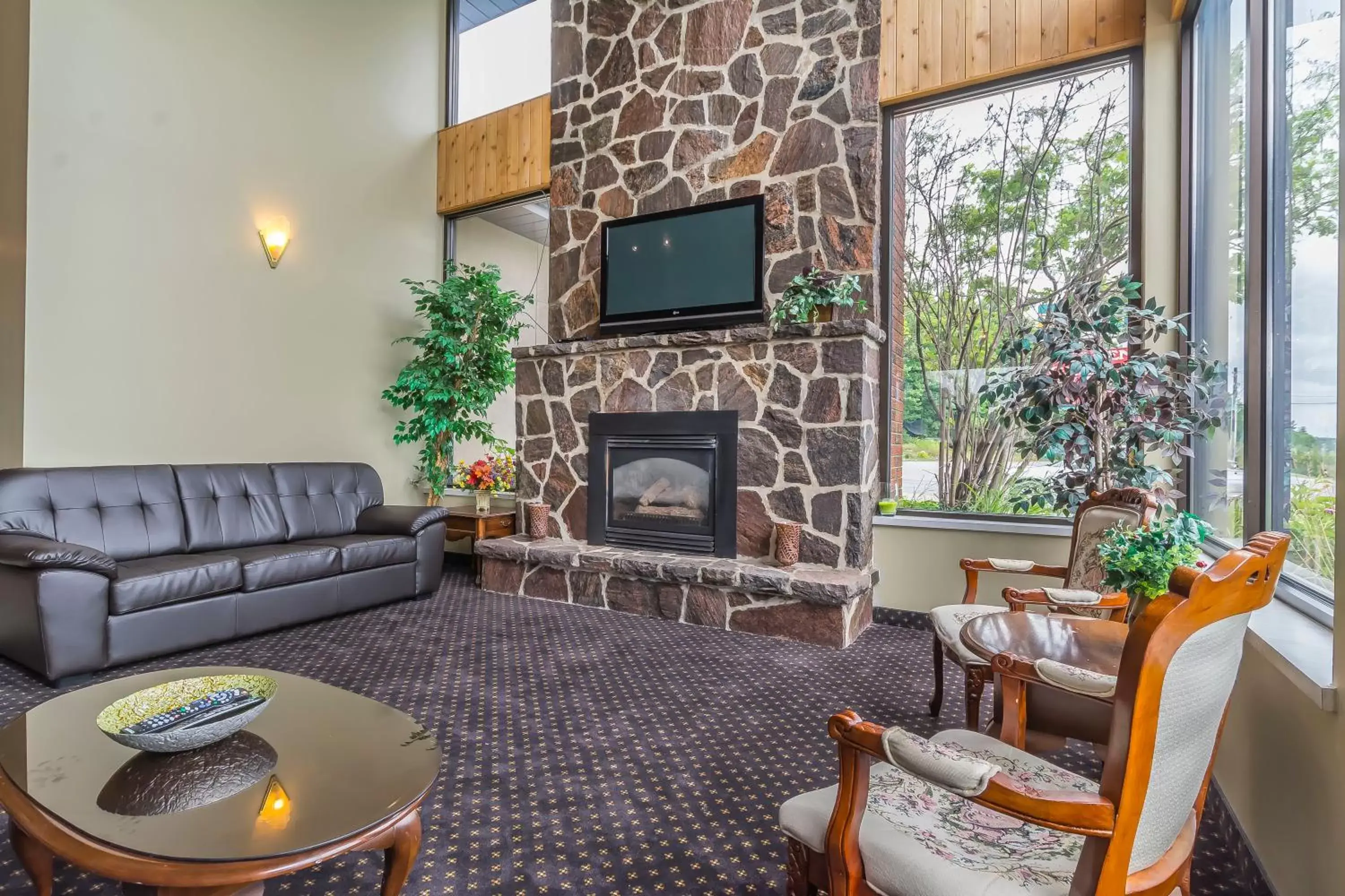 Lobby or reception, Seating Area in Jolly Roger Inn & Resort