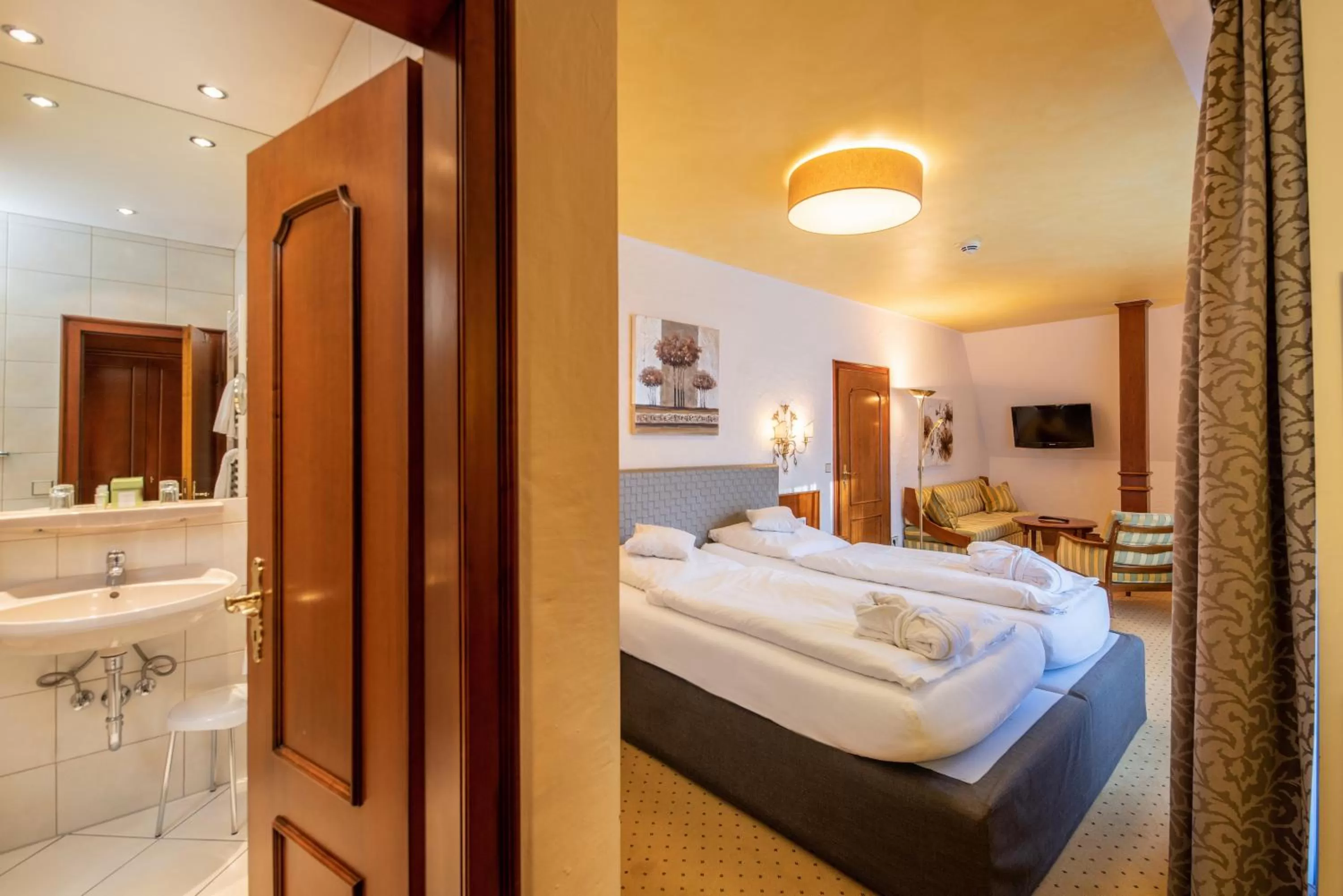 Photo of the whole room, Bed in Romantik Hotel Stryckhaus