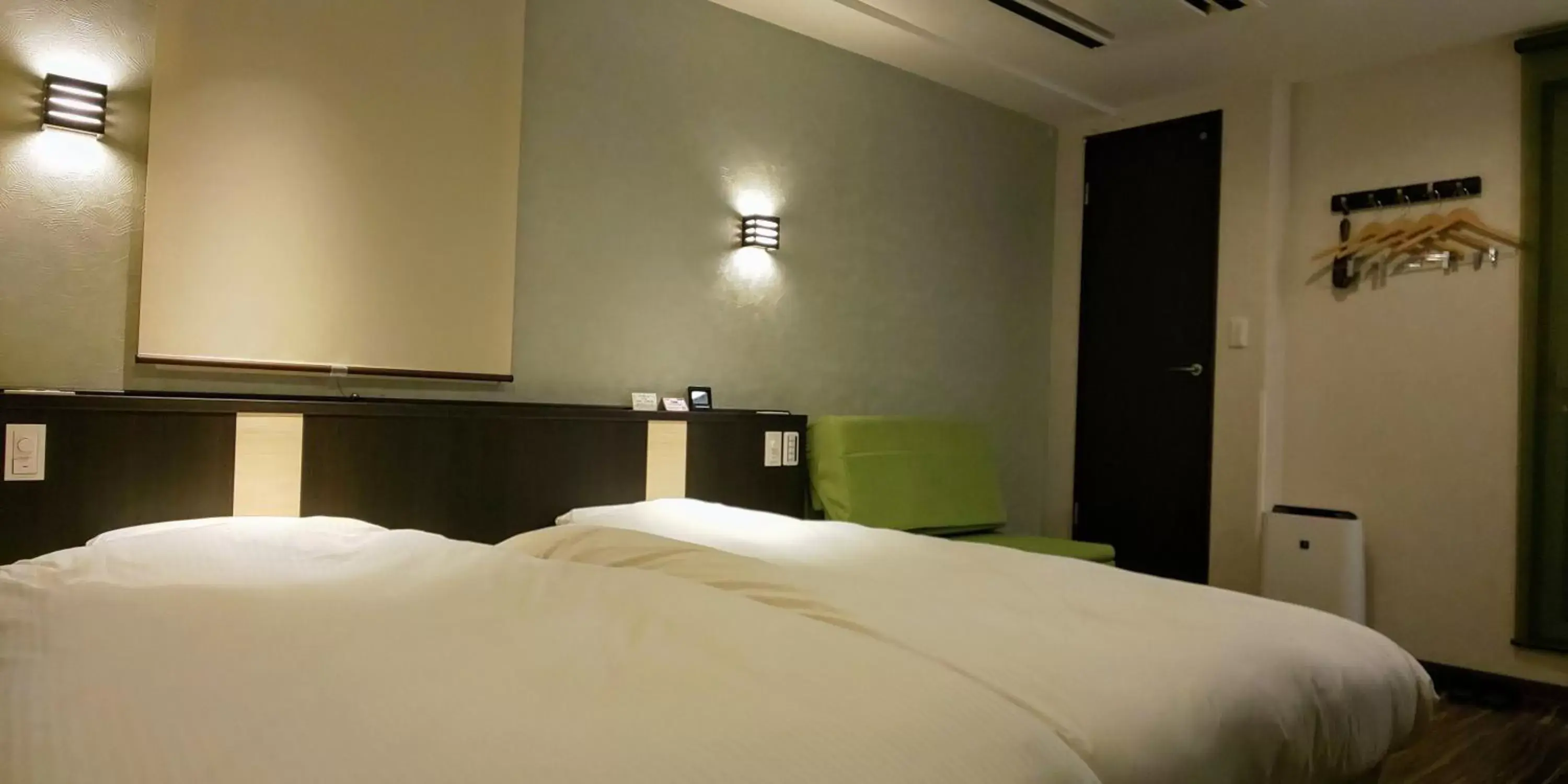 Bed in Ueno First City Hotel