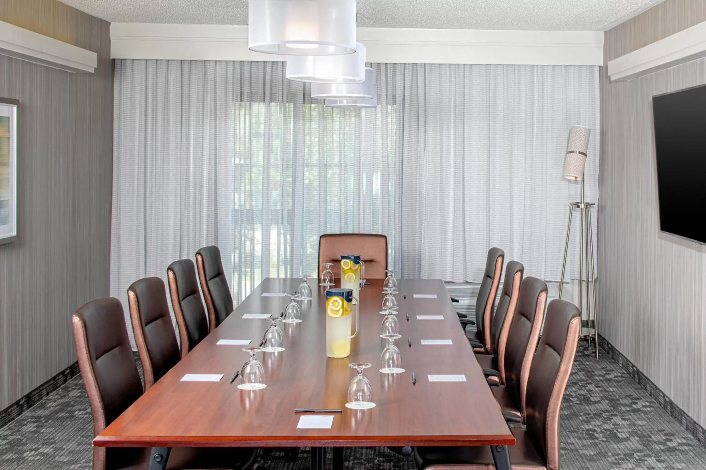 Meeting/conference room in Courtyard By Marriott Jersey City Newport