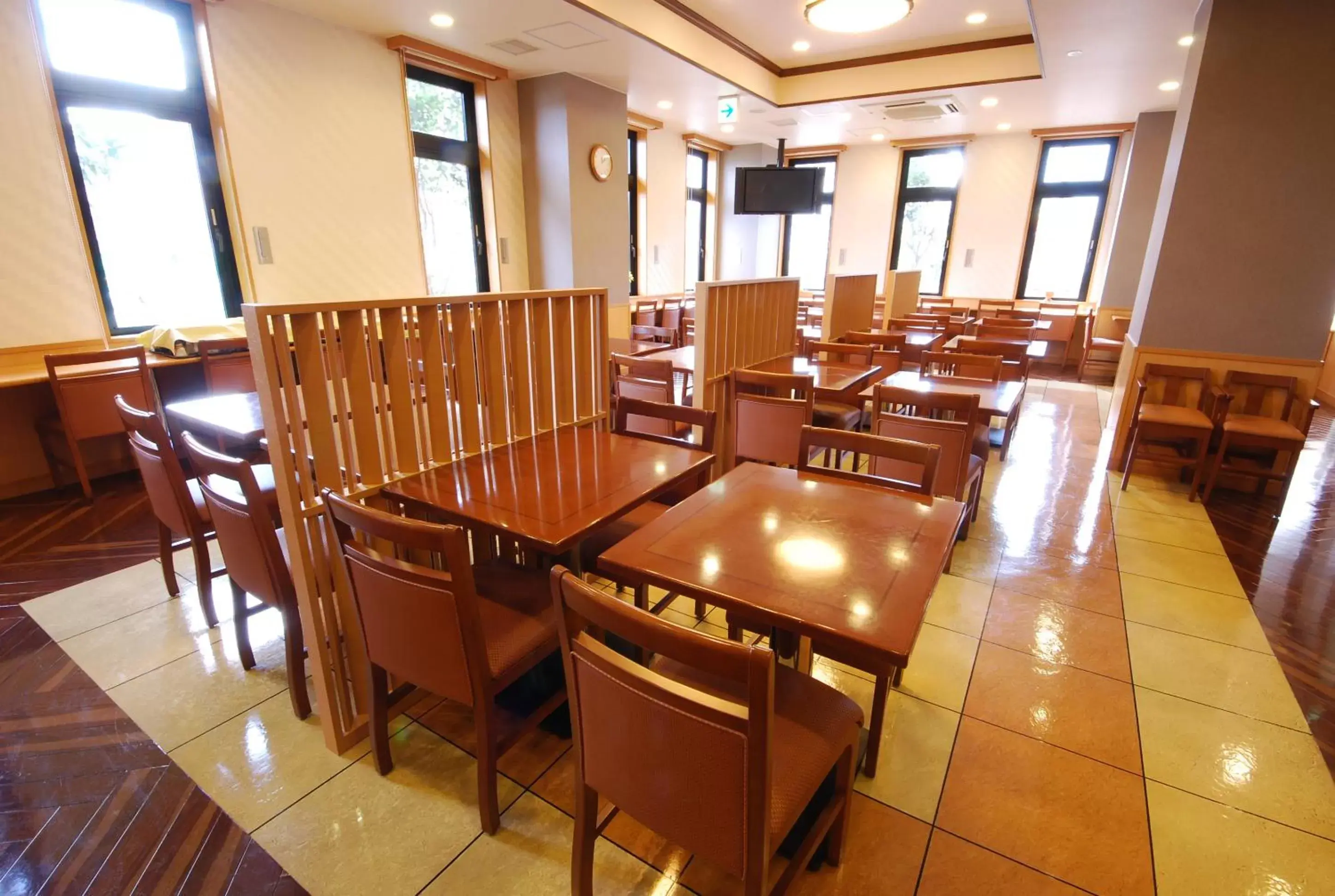 Restaurant/Places to Eat in Hotel Route-Inn Misawa