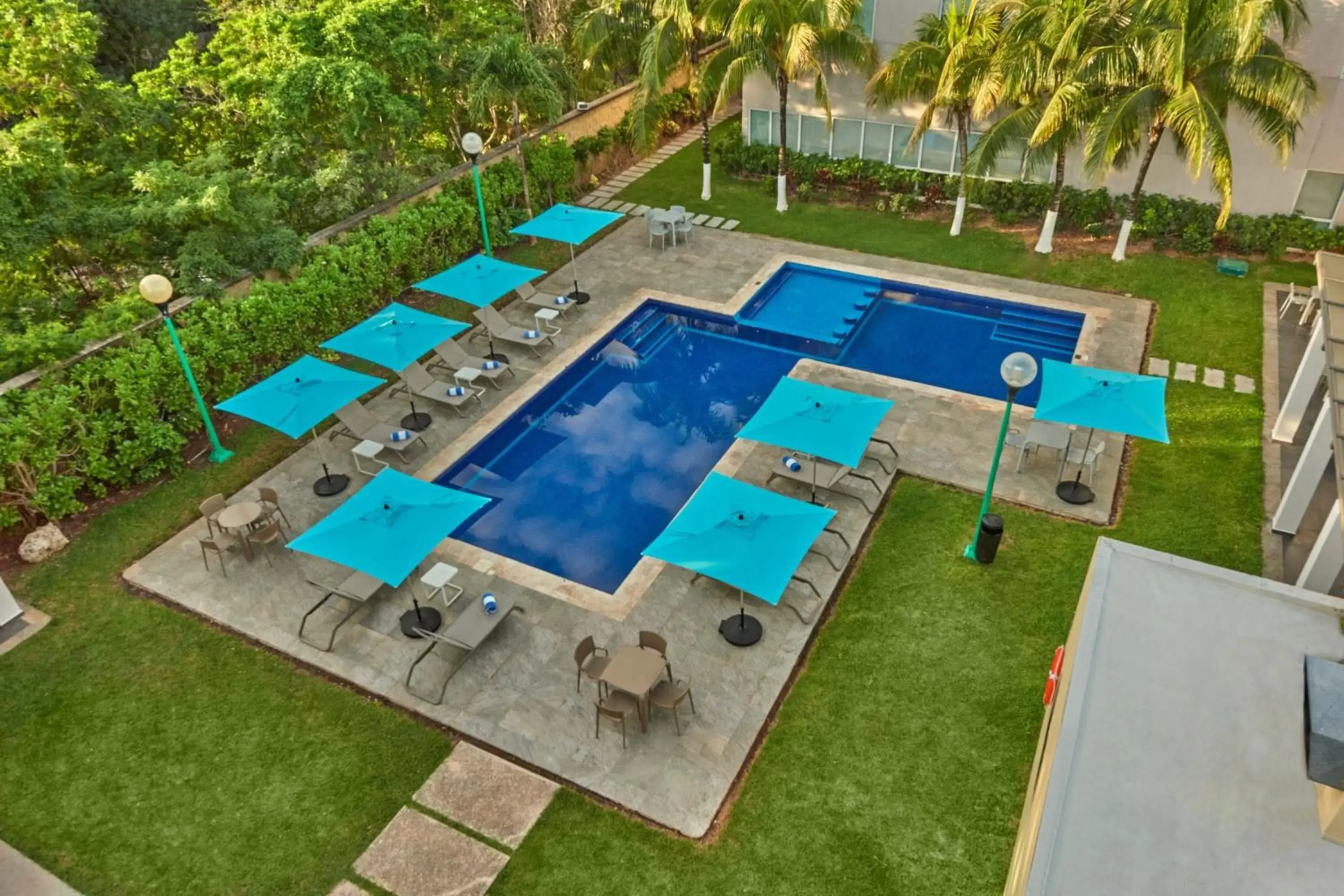 Swimming pool, Pool View in City Express by Marriott Playa del Carmen