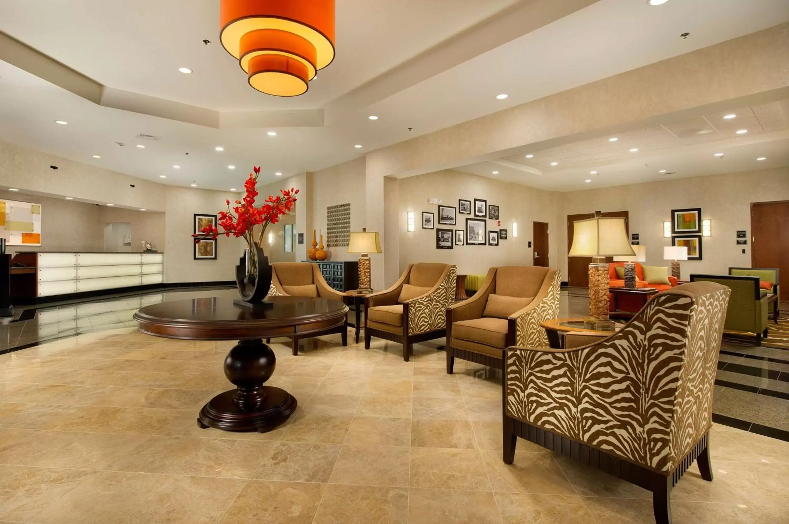Lobby or reception, Lobby/Reception in Drury Inn & Suites Valdosta