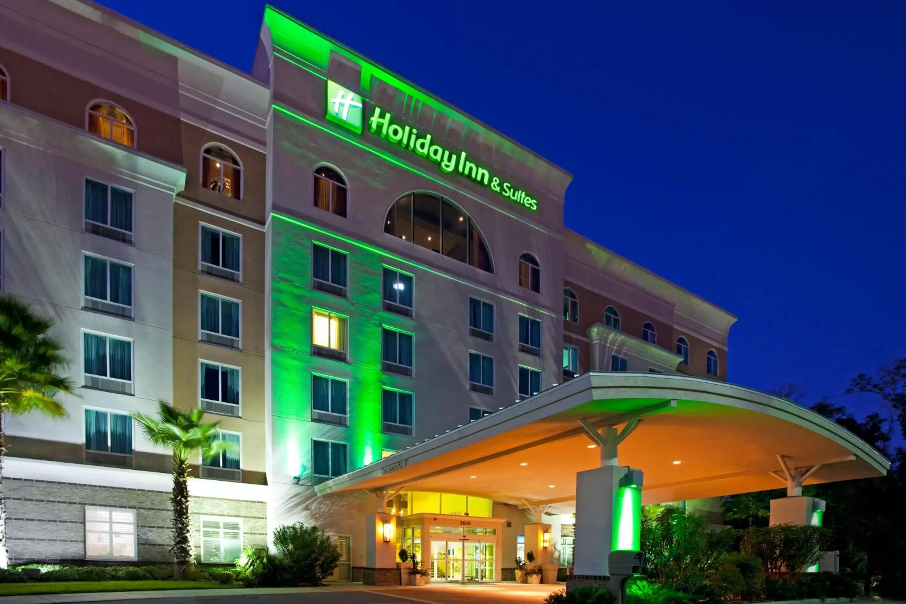 Property building in Holiday Inn Hotel & Suites Ocala Conference Center, an IHG Hotel