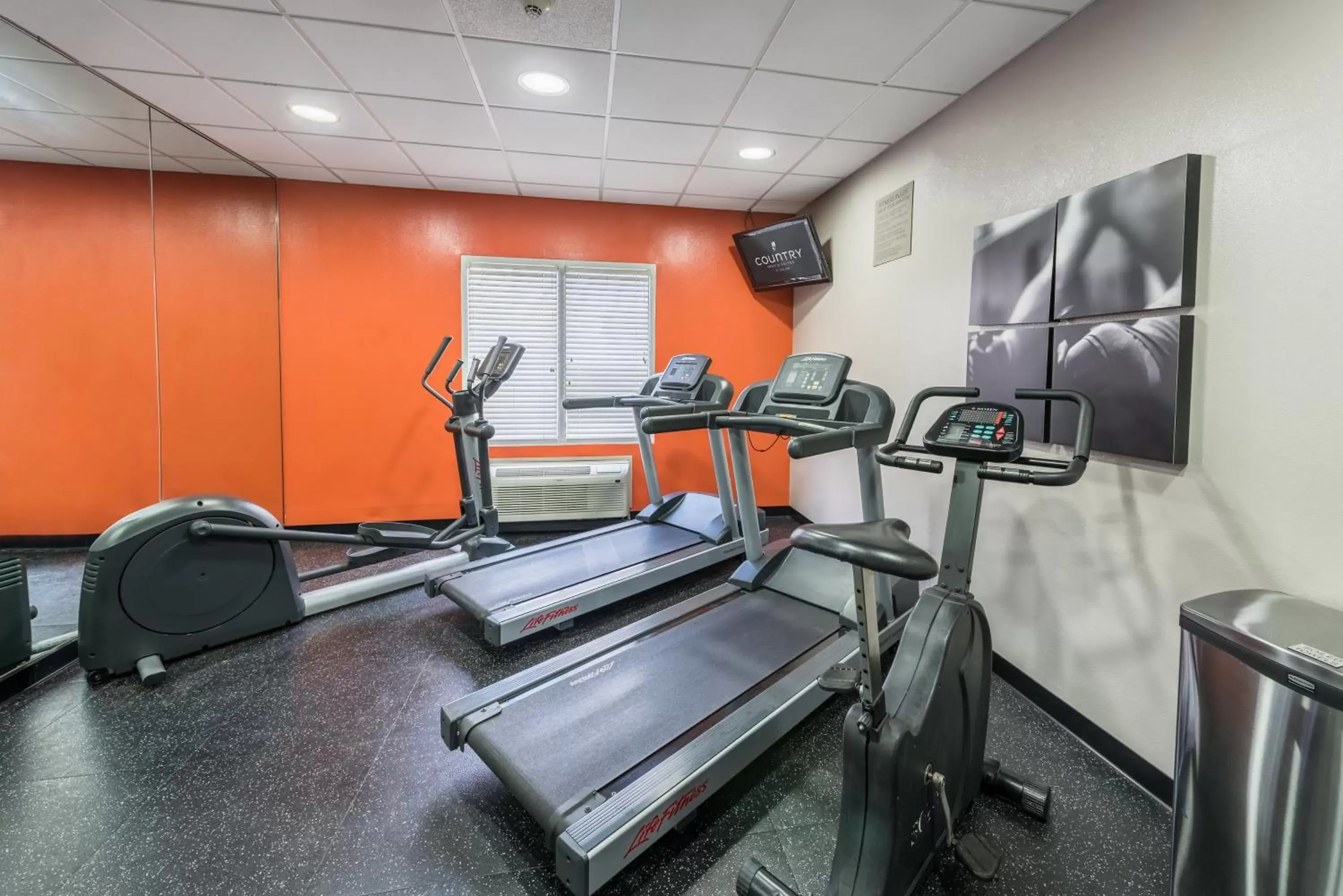 Fitness centre/facilities, Fitness Center/Facilities in Country Inn & Suites by Radisson, Cookeville, TN