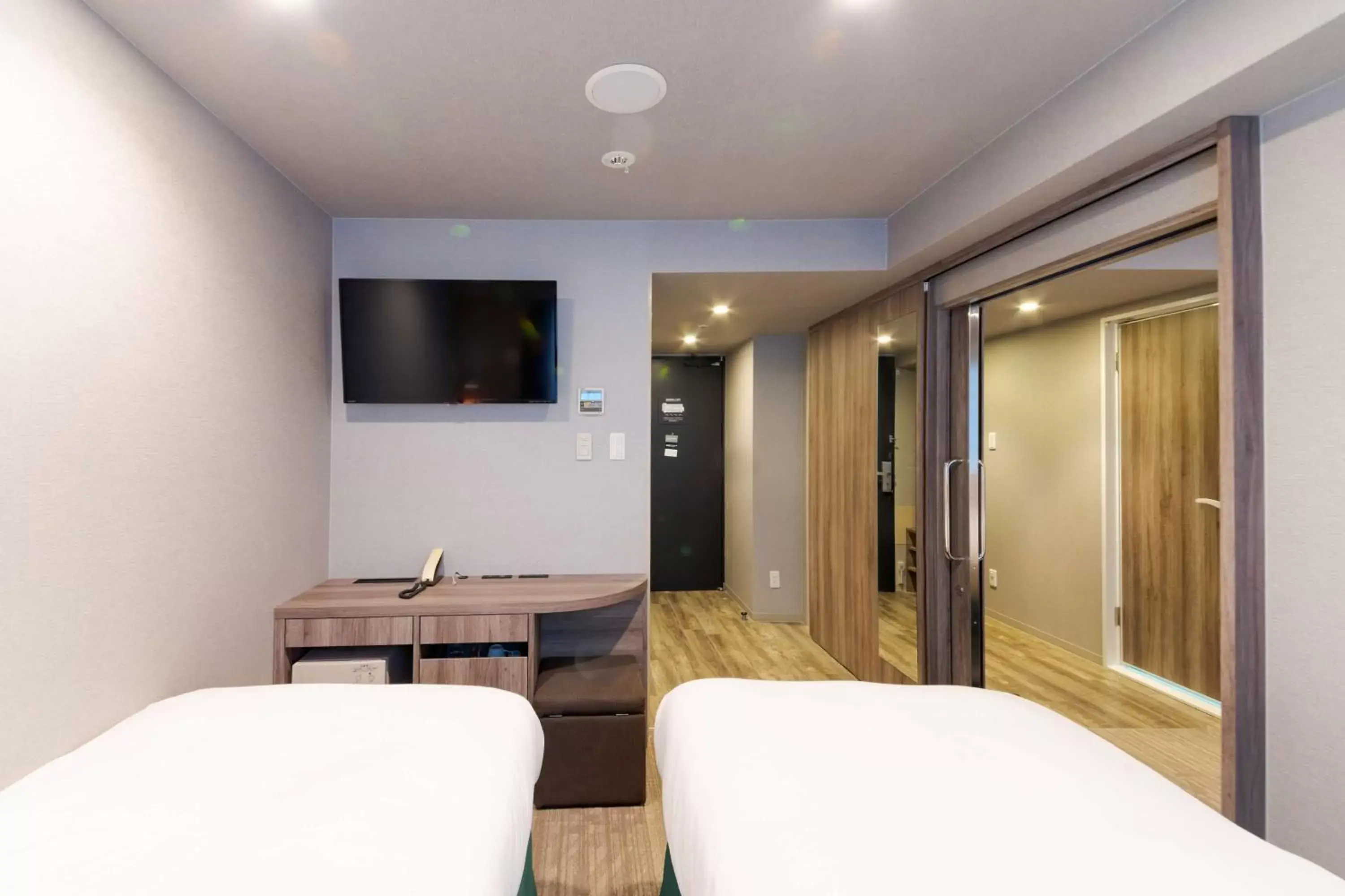 Bedroom, TV/Entertainment Center in Best Western Hotel Fino Osaka Shinsaibashi