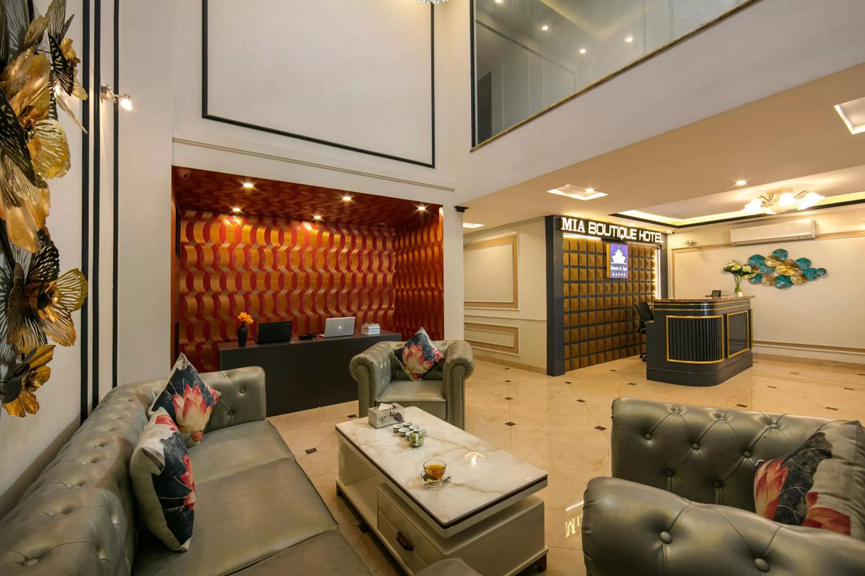 Facade/entrance in MIA HOTEL