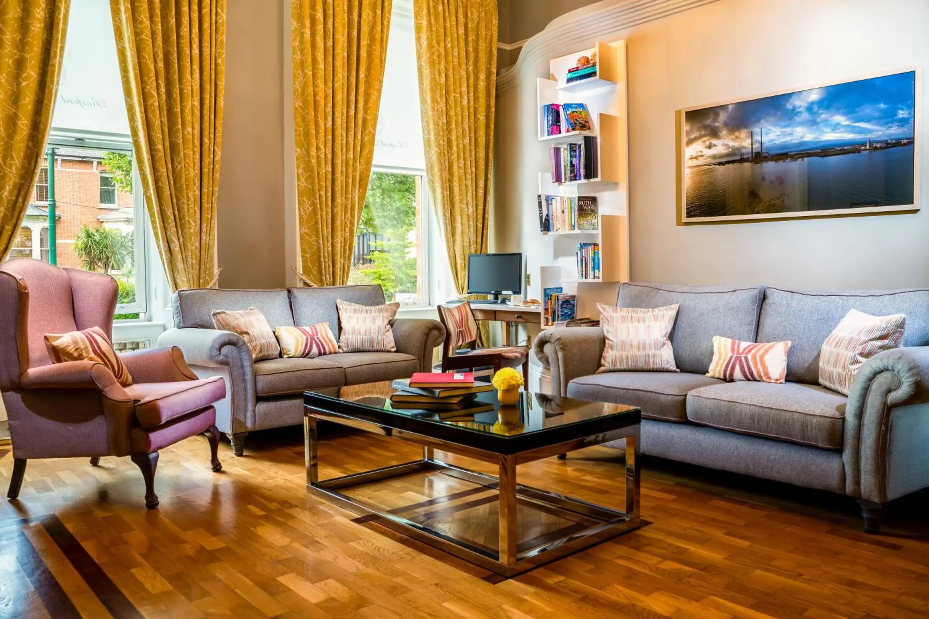 Seating Area in Roxford Lodge Hotel