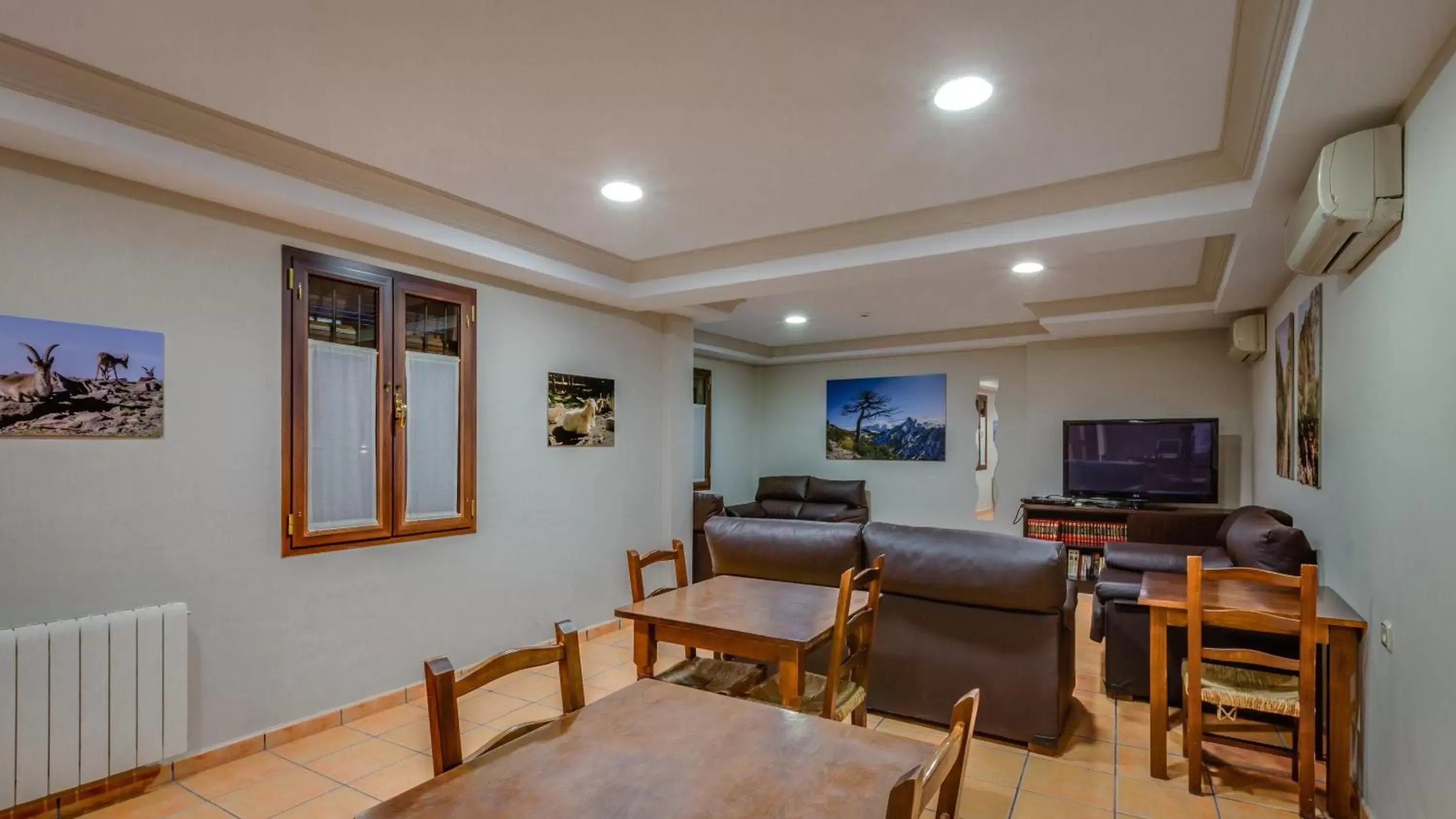 Communal lounge/ TV room, Restaurant/Places to Eat in Hotel Rural Huerta del Laurel