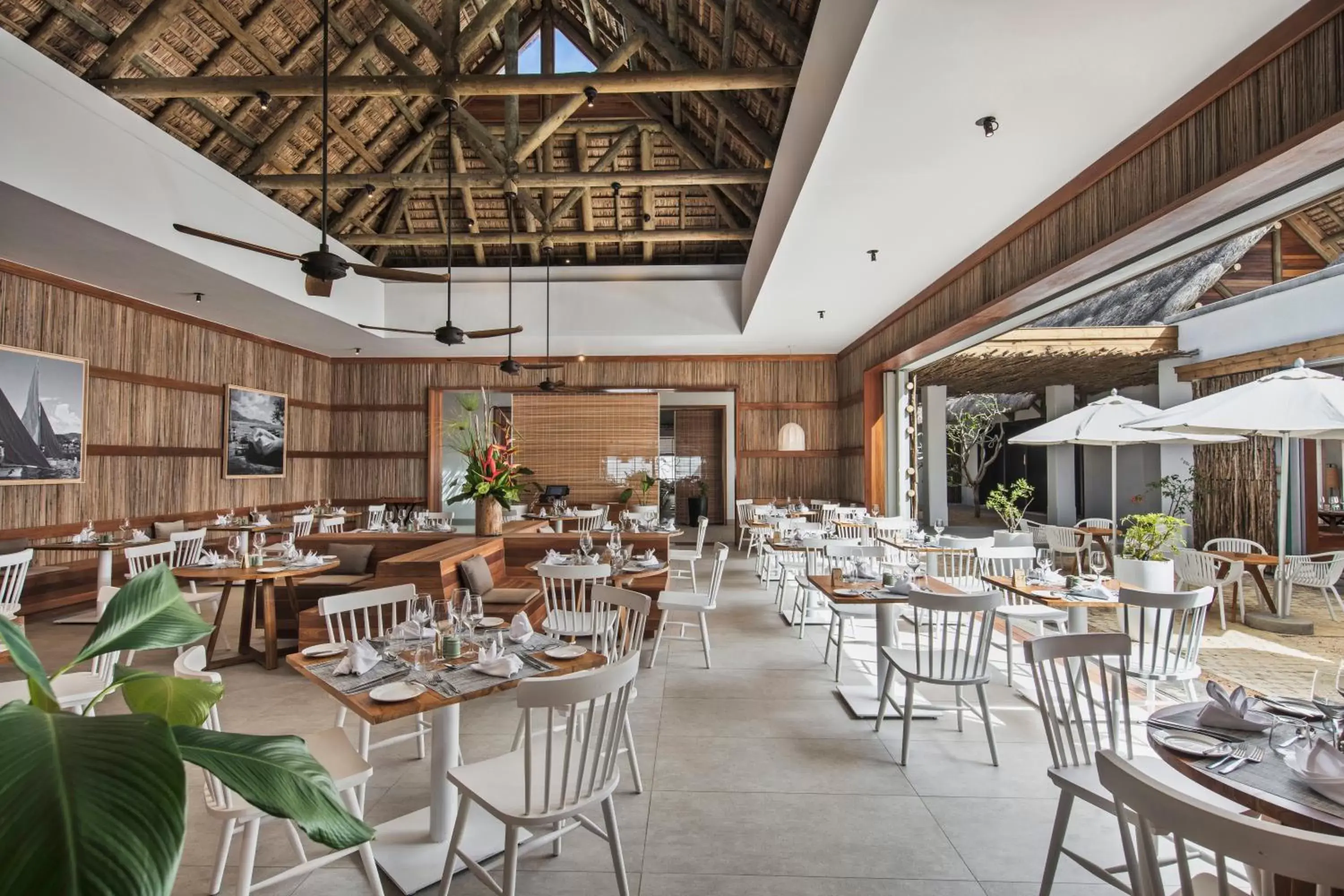 Restaurant/places to eat in Preskil Island Resort Restaurant/places to eat in Preskil Island Resort