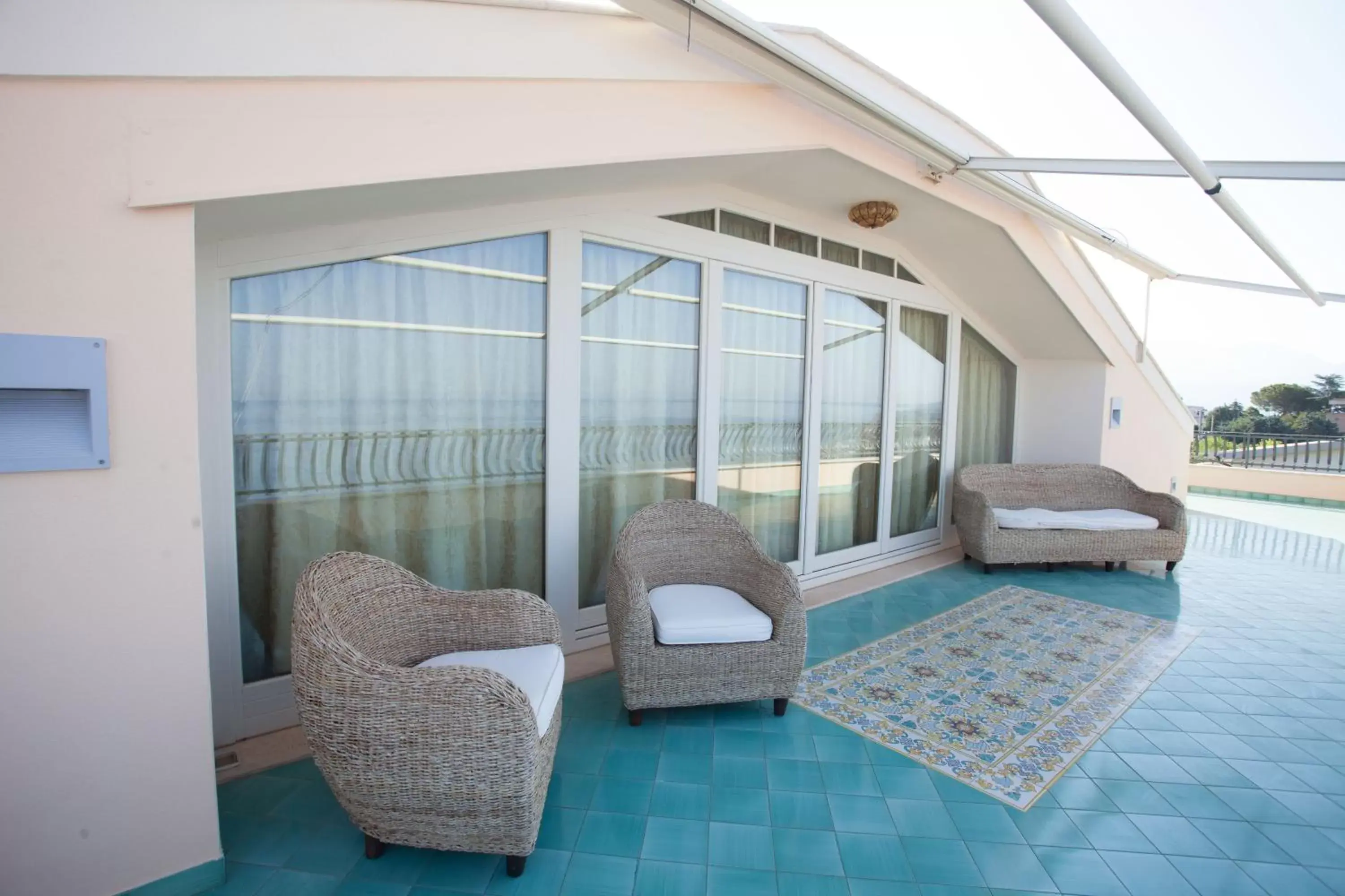 Balcony/Terrace, Seating Area in La Suite del Faro