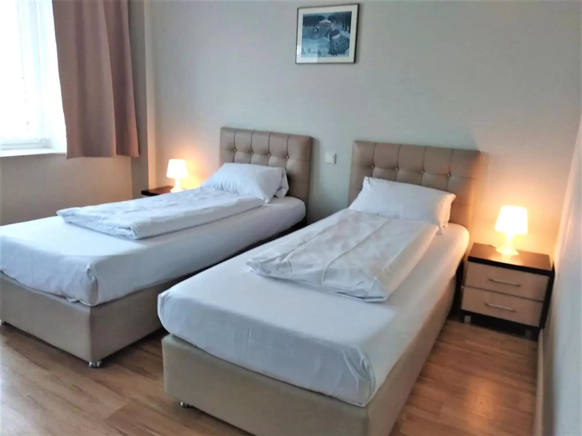 Bedroom, Bed in M&A Cityhotel Hildesheim