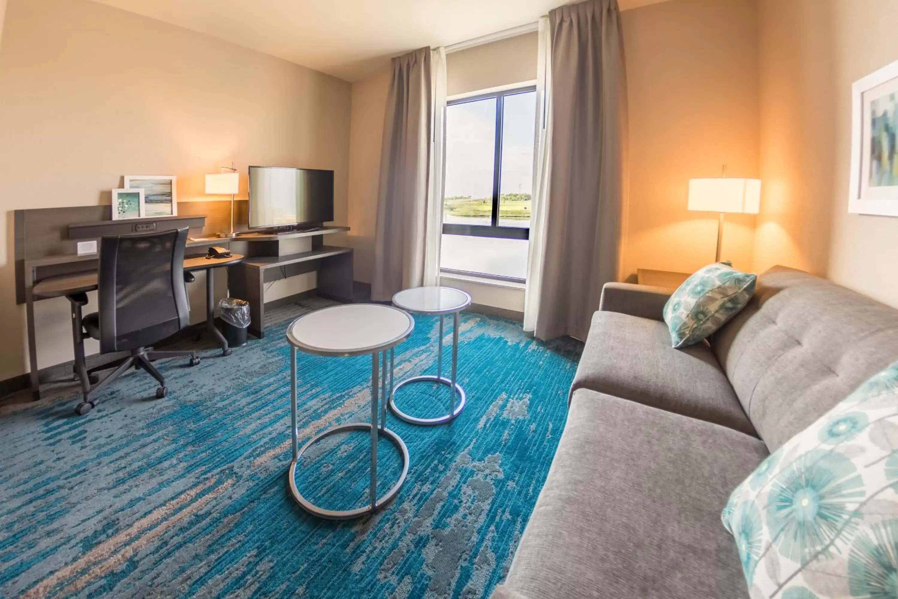 Queen Suite in Fairfield Inn & Suites by Marriott Des Moines Altoona