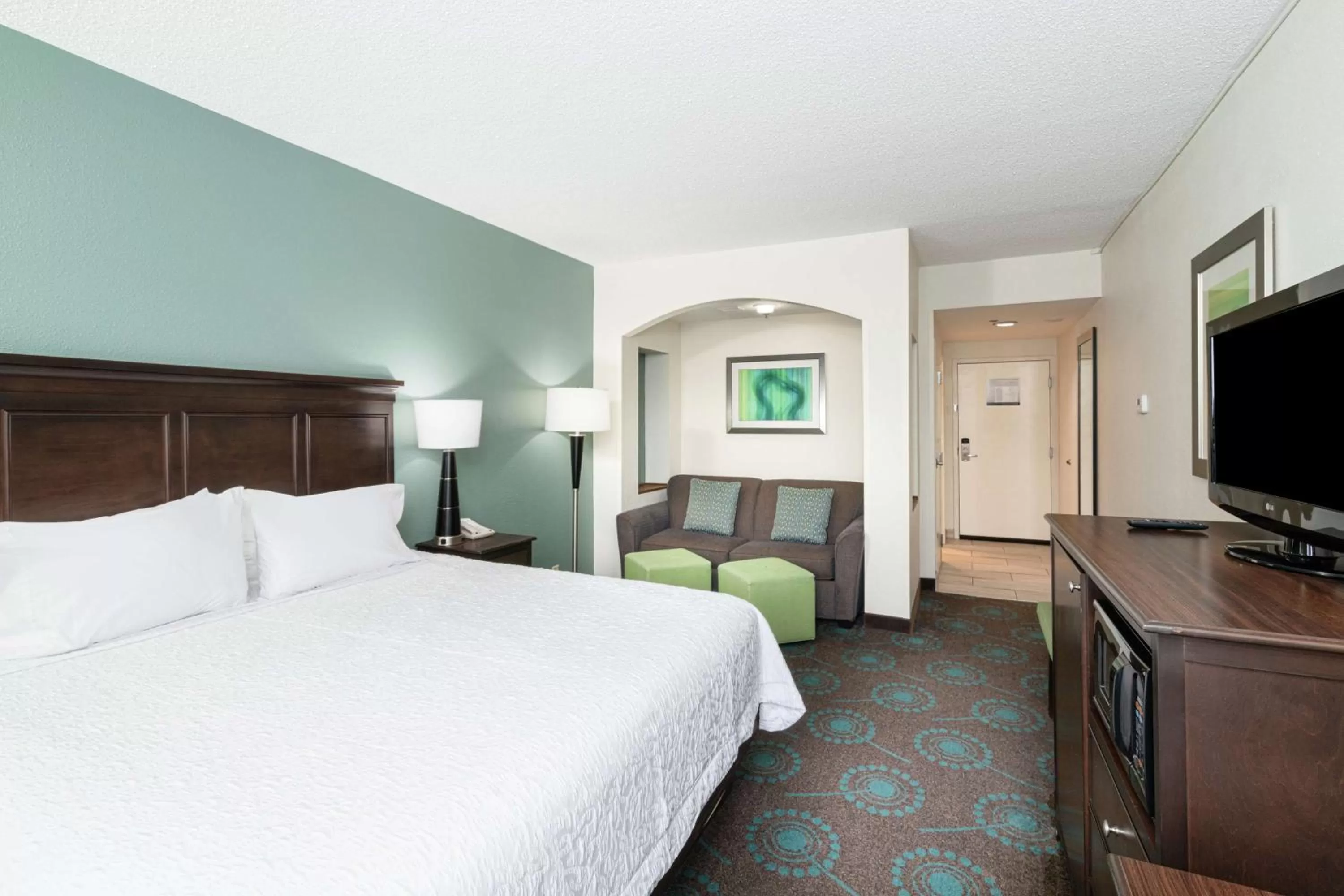 Bedroom, Bed in Hampton Inn & Suites Mooresville