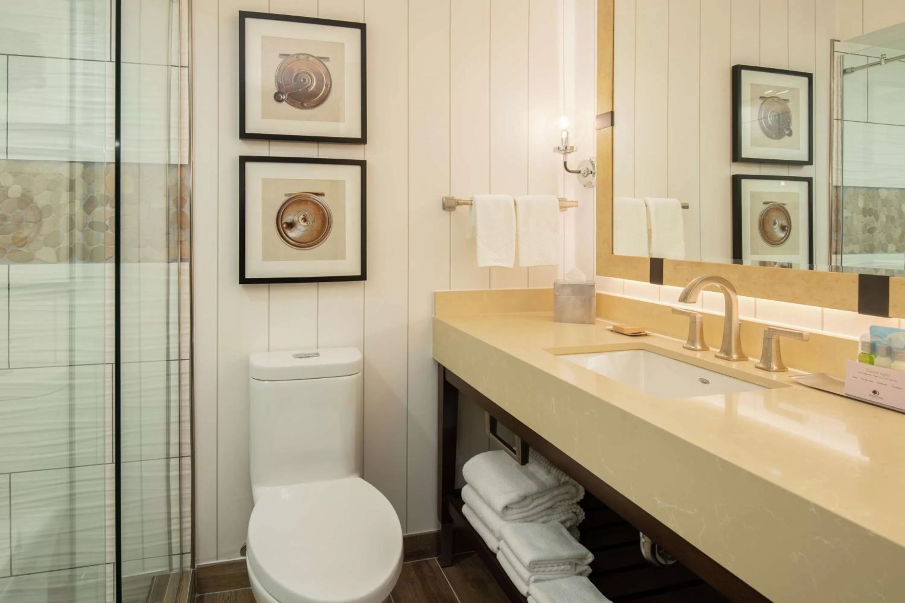 Bathroom in DoubleTree by Hilton Missoula Edgewater