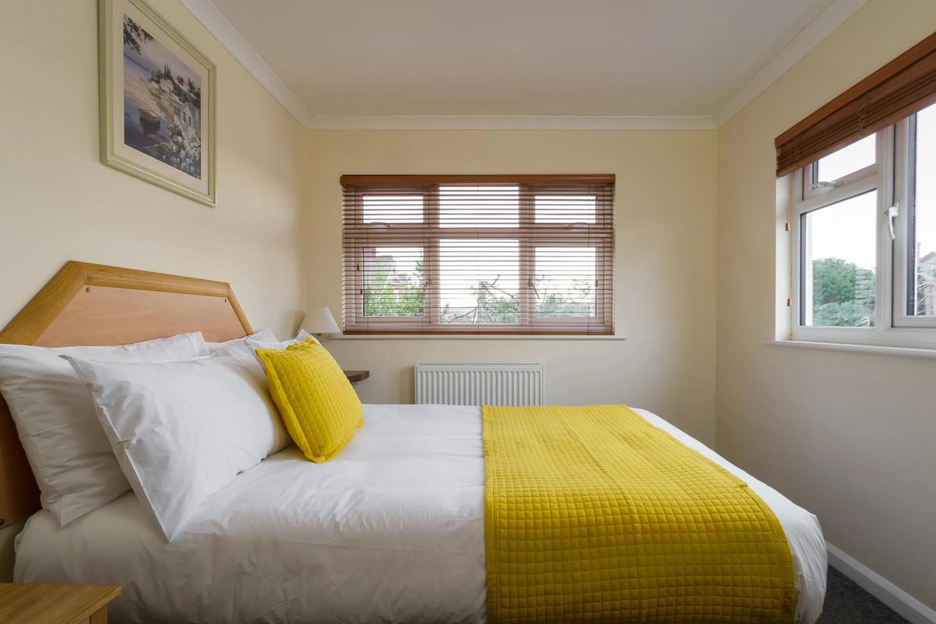Bedroom, Bed in St Andrews Hotel