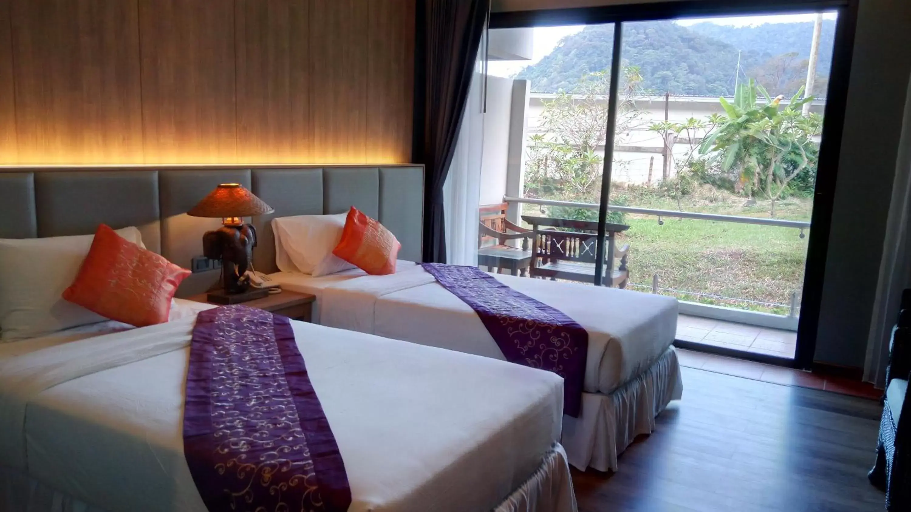 Bed in Chang Buri Resort & Spa