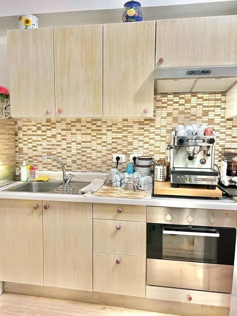 Coffee/tea facilities in Cicerone Guest House