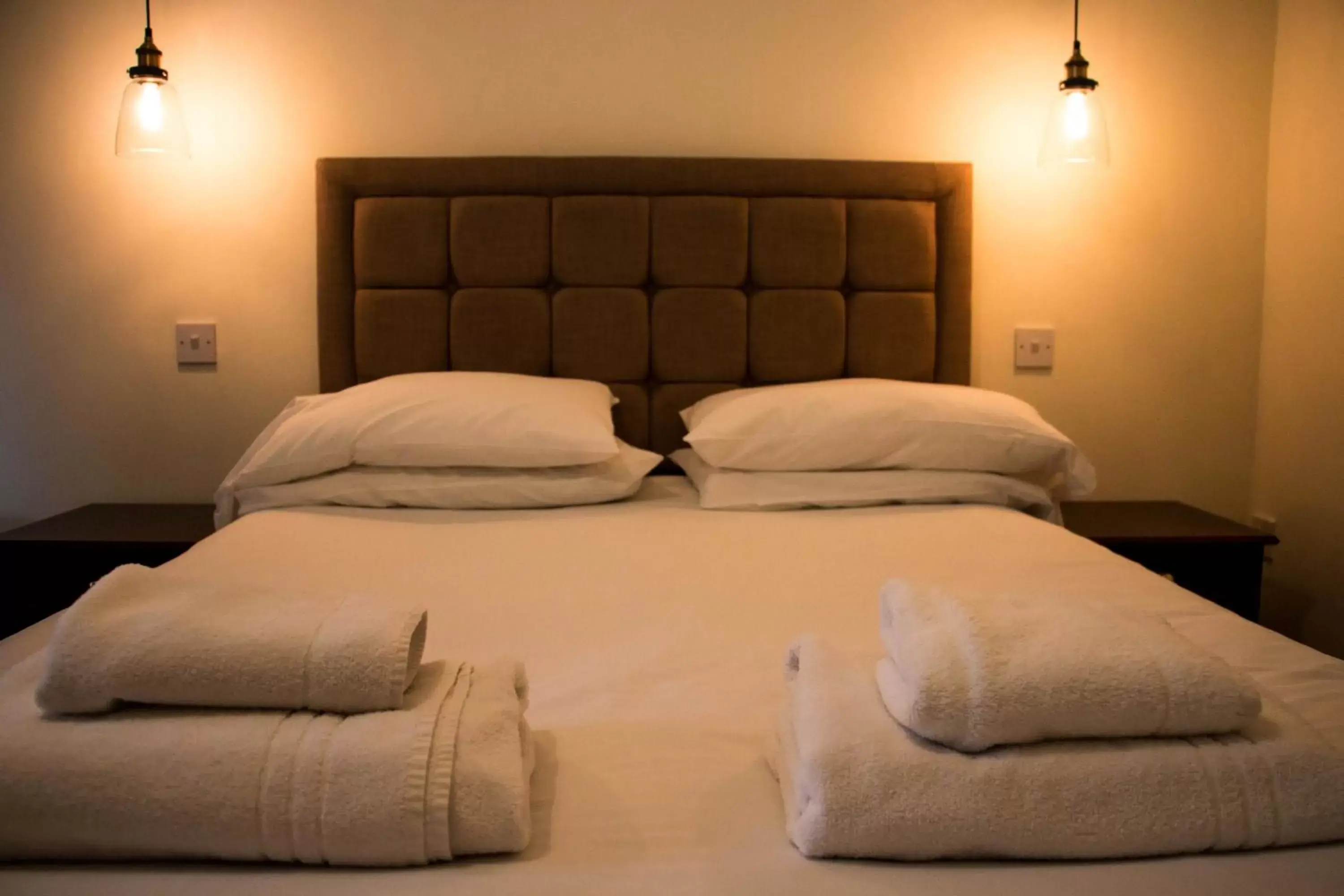 Bedroom, Bed in The Jacobean Hotel