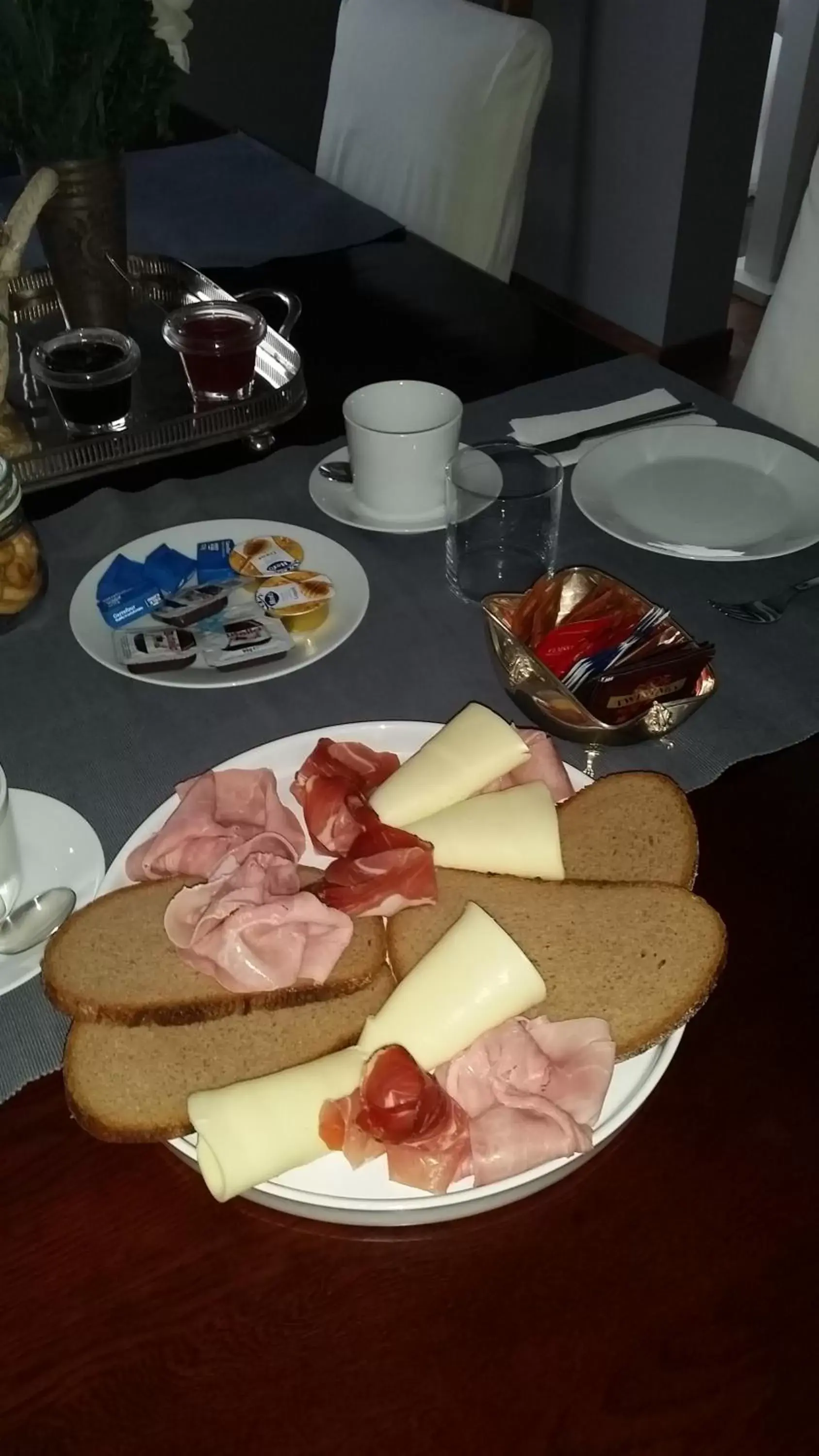 Breakfast, Food in Al Massimo 36
