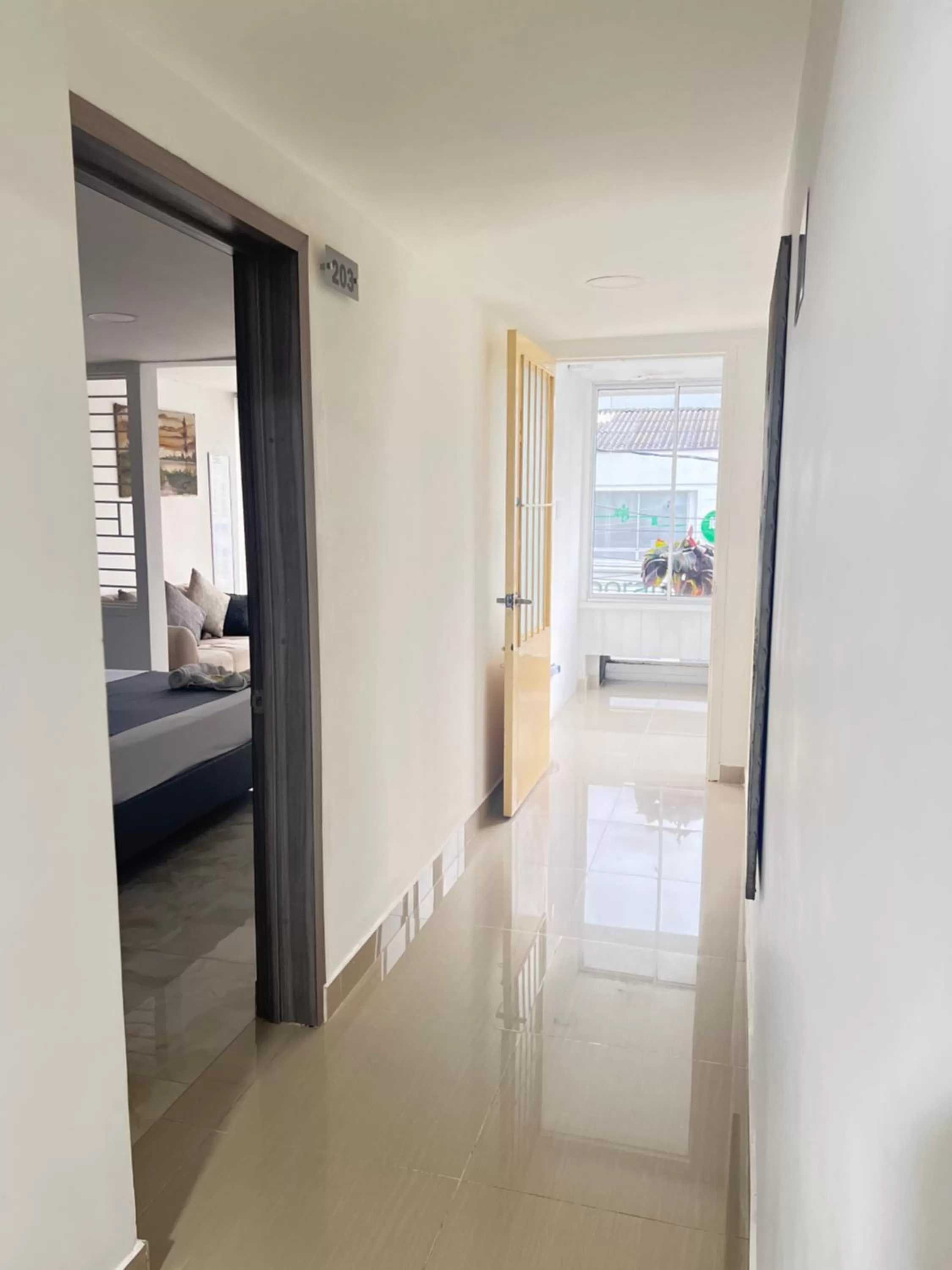 Property building, Bed in La Forêt de Café Hotel