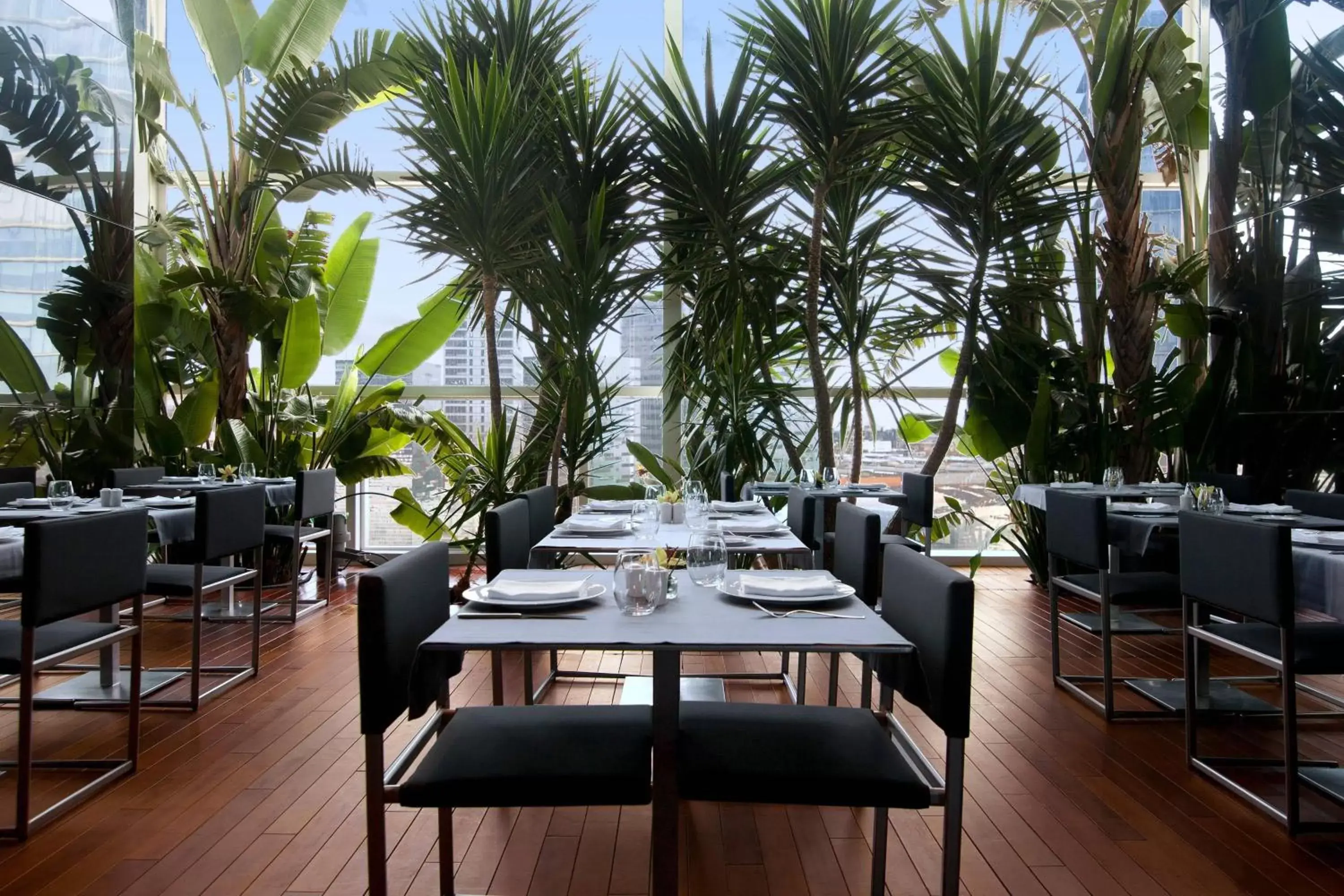 Restaurant/Places to Eat in Renaissance Barcelona Fira Hotel