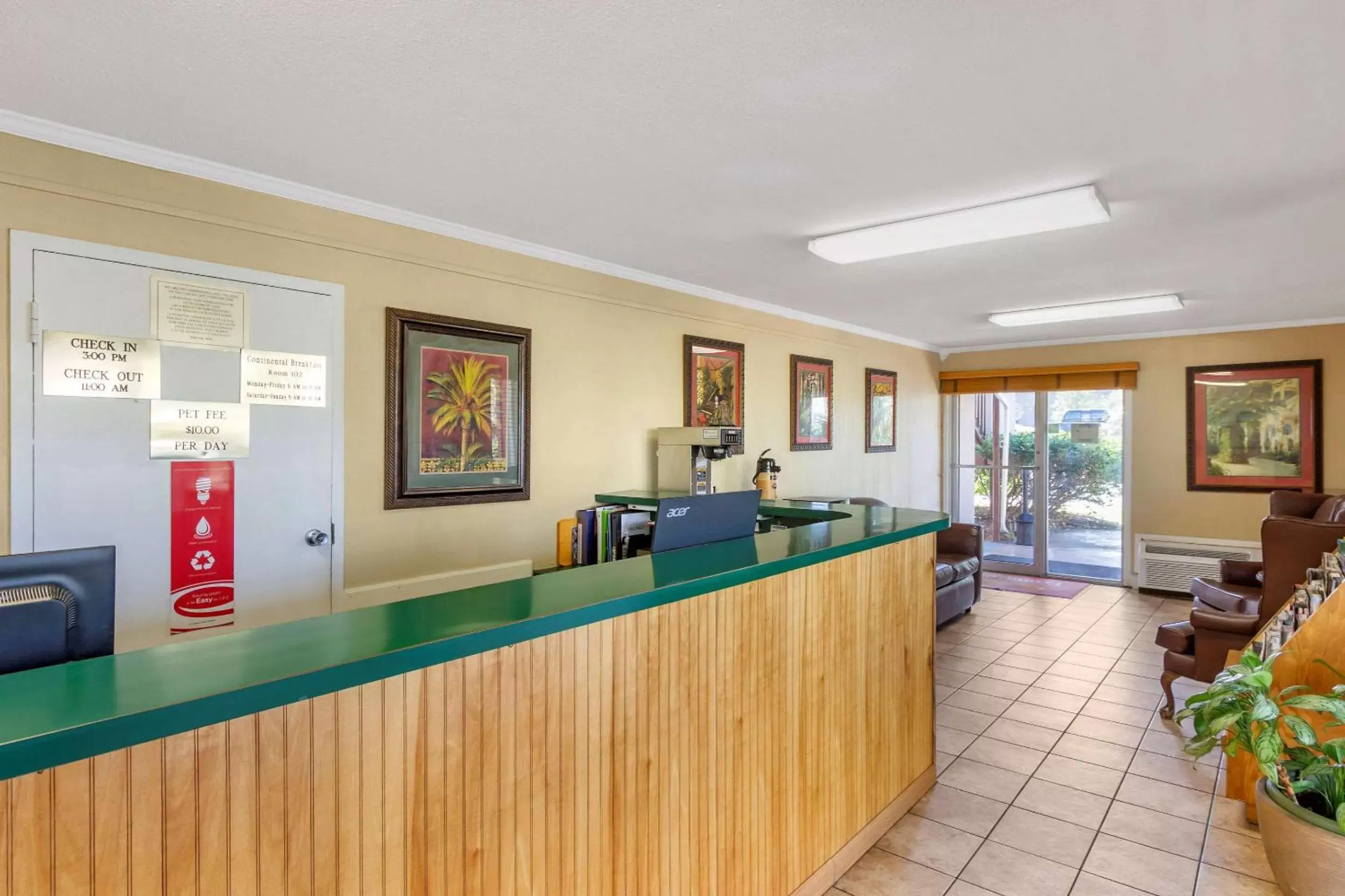 Lobby or reception, Lobby/Reception in Econo Lodge Summerville