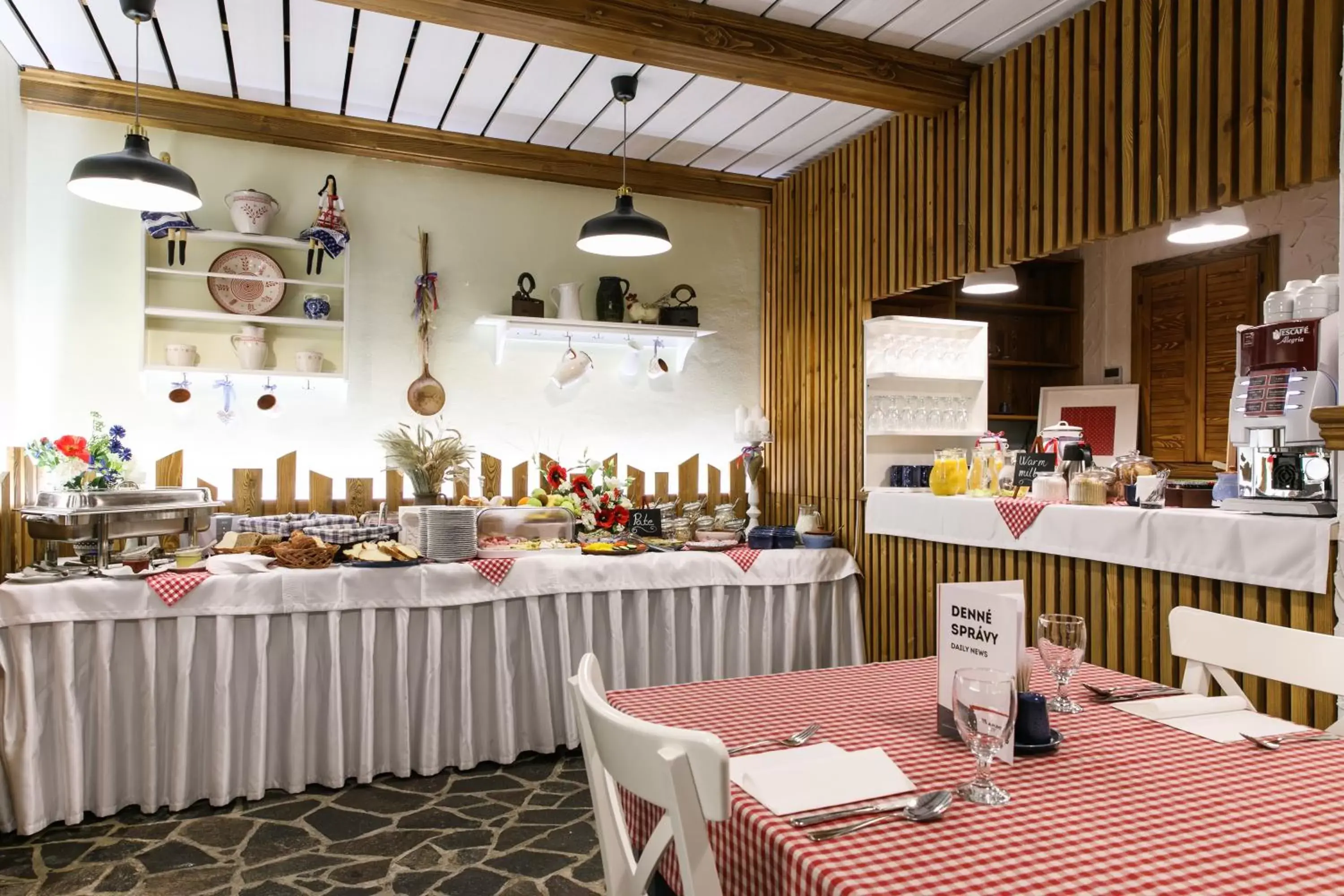 Buffet breakfast, Restaurant/Places to Eat in APLEND CITY Hotel Perugia