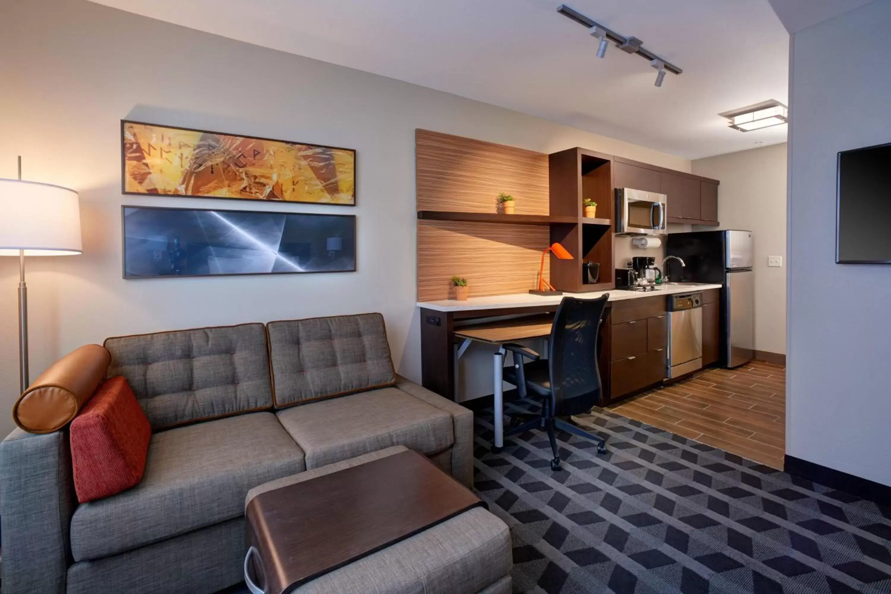 Living room, Seating Area in TownePlace Suites by Marriott Jackson