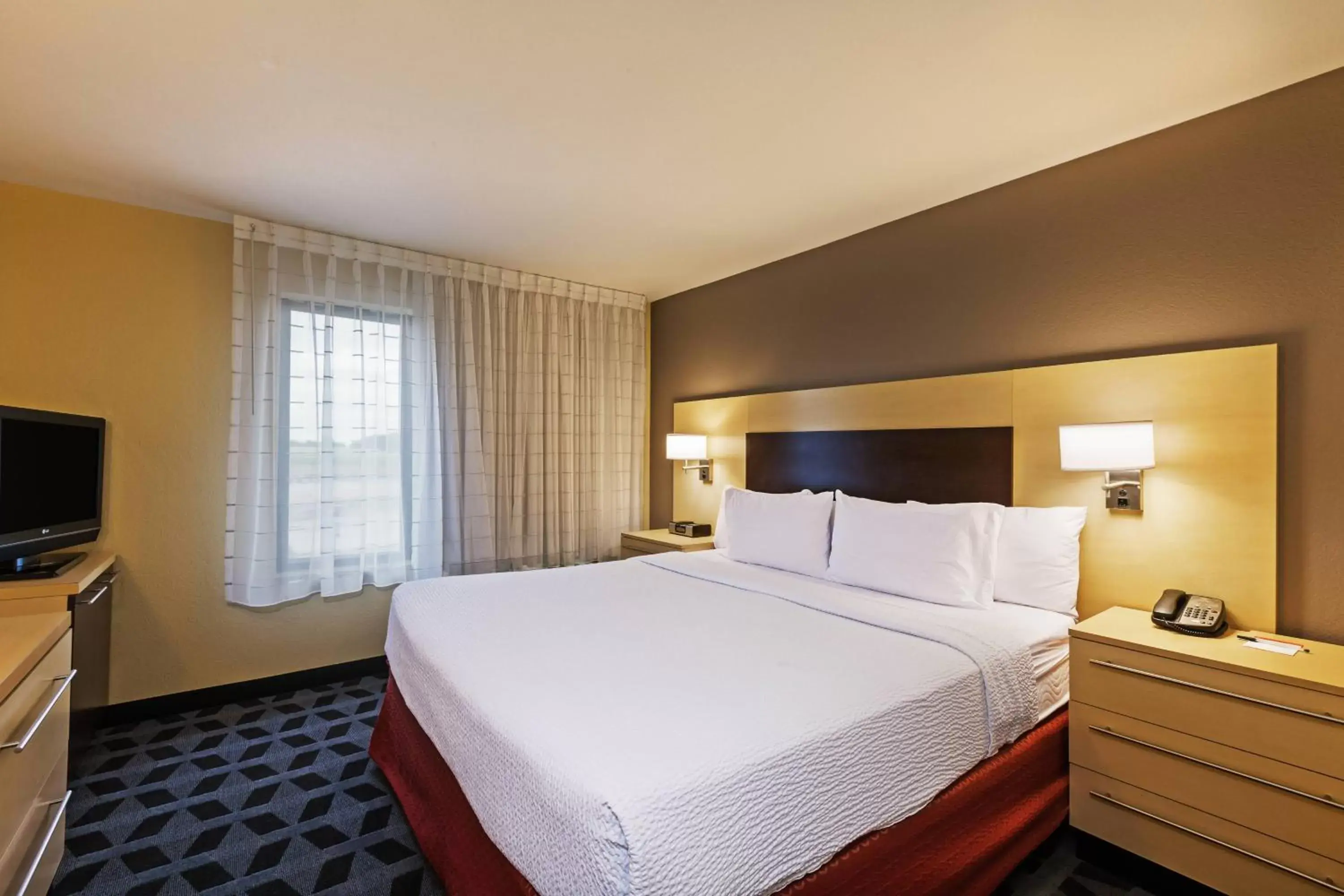 Bedroom, Bed in TownePlace Suites by Marriott Tulsa Broken Arrow