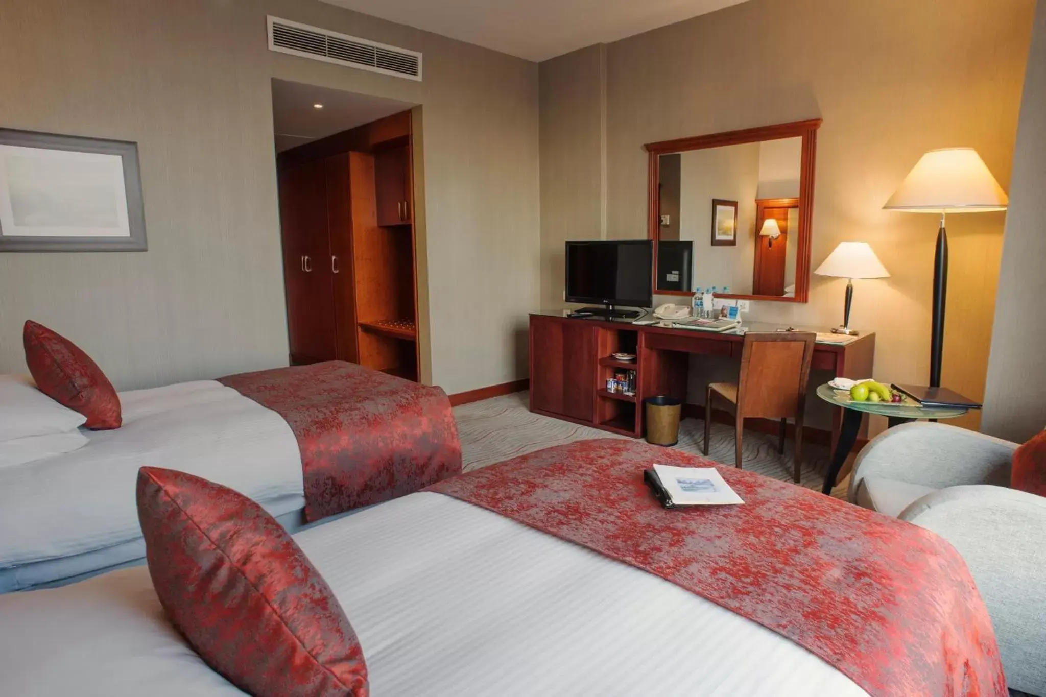 Superior Twin Room in Signia by Hilton Superior Twin Room in Signia by Hilton