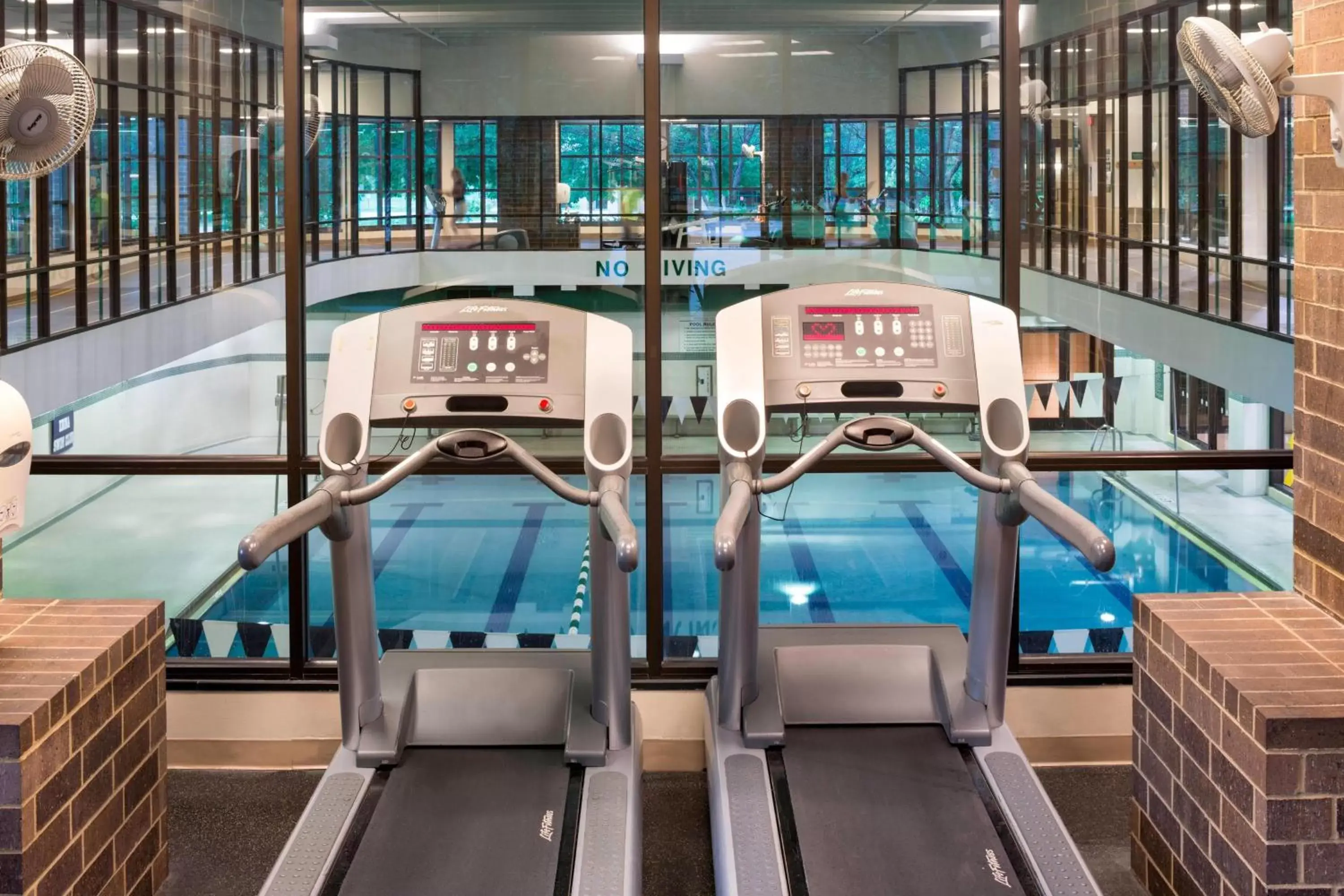 Fitness centre/facilities, Swimming Pool in Residence Inn by Marriott Minneapolis Edina