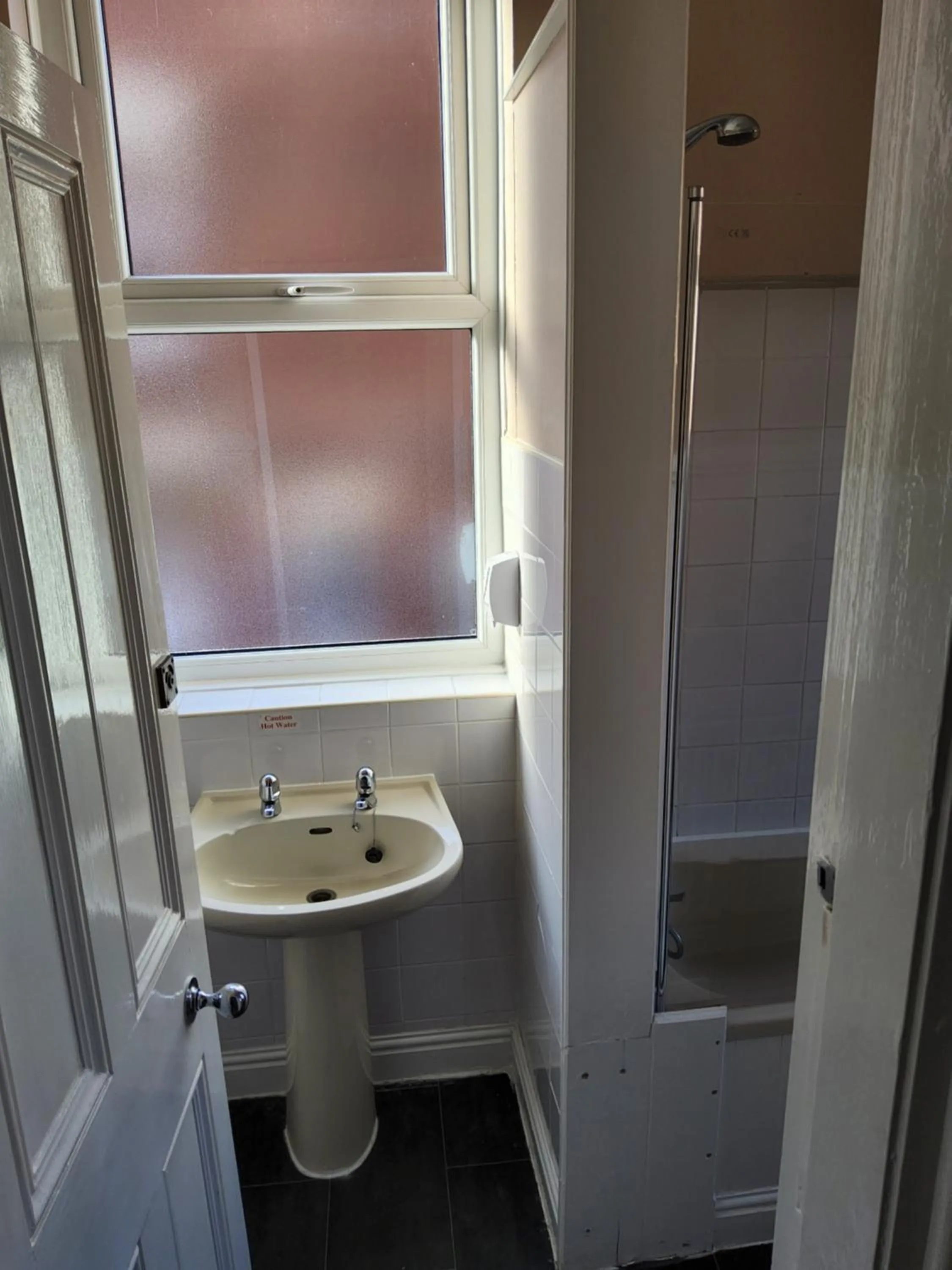 Bathroom in The Avenue Hotel