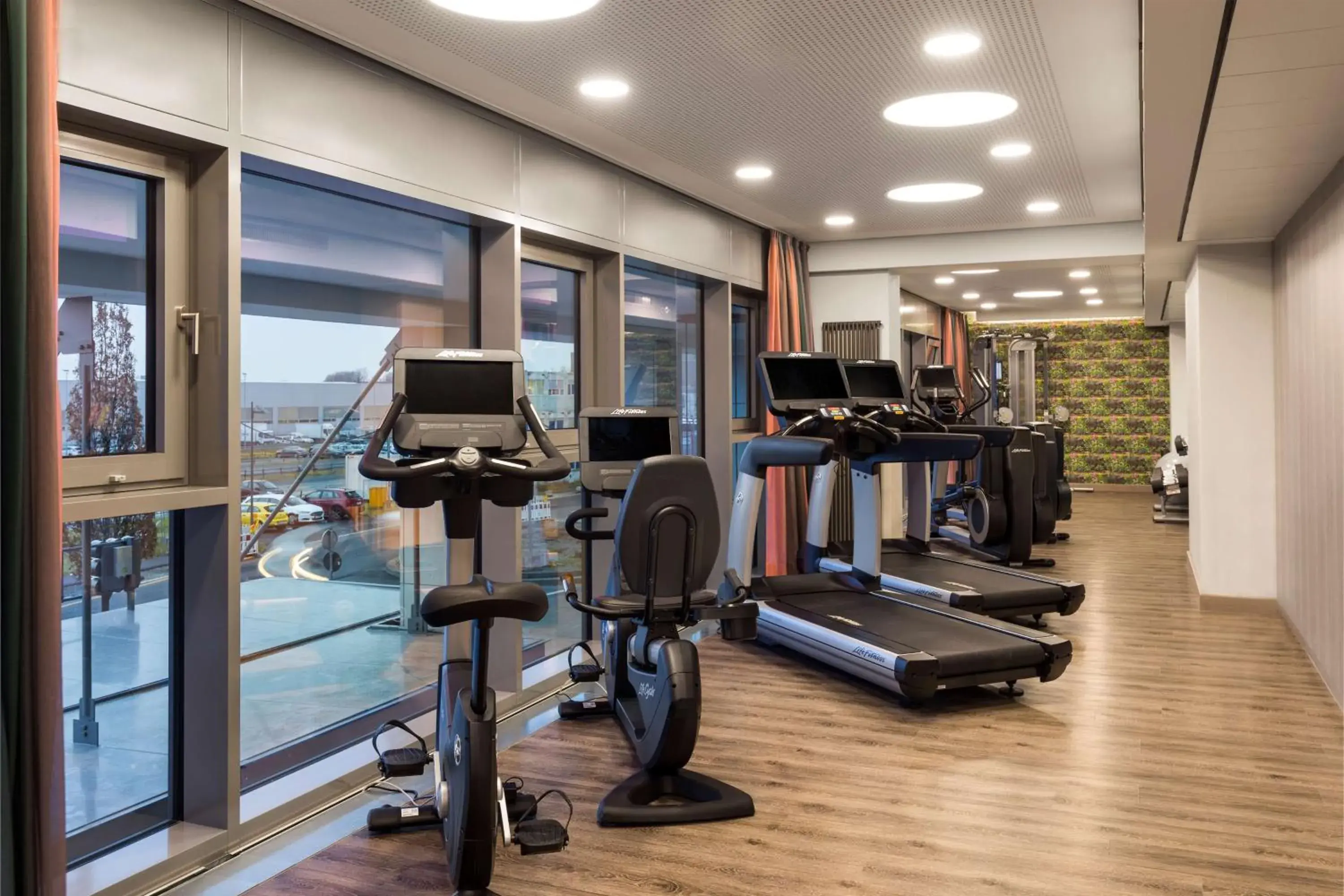 Activities, Fitness Center/Facilities in Hyatt Place Frankfurt Airport