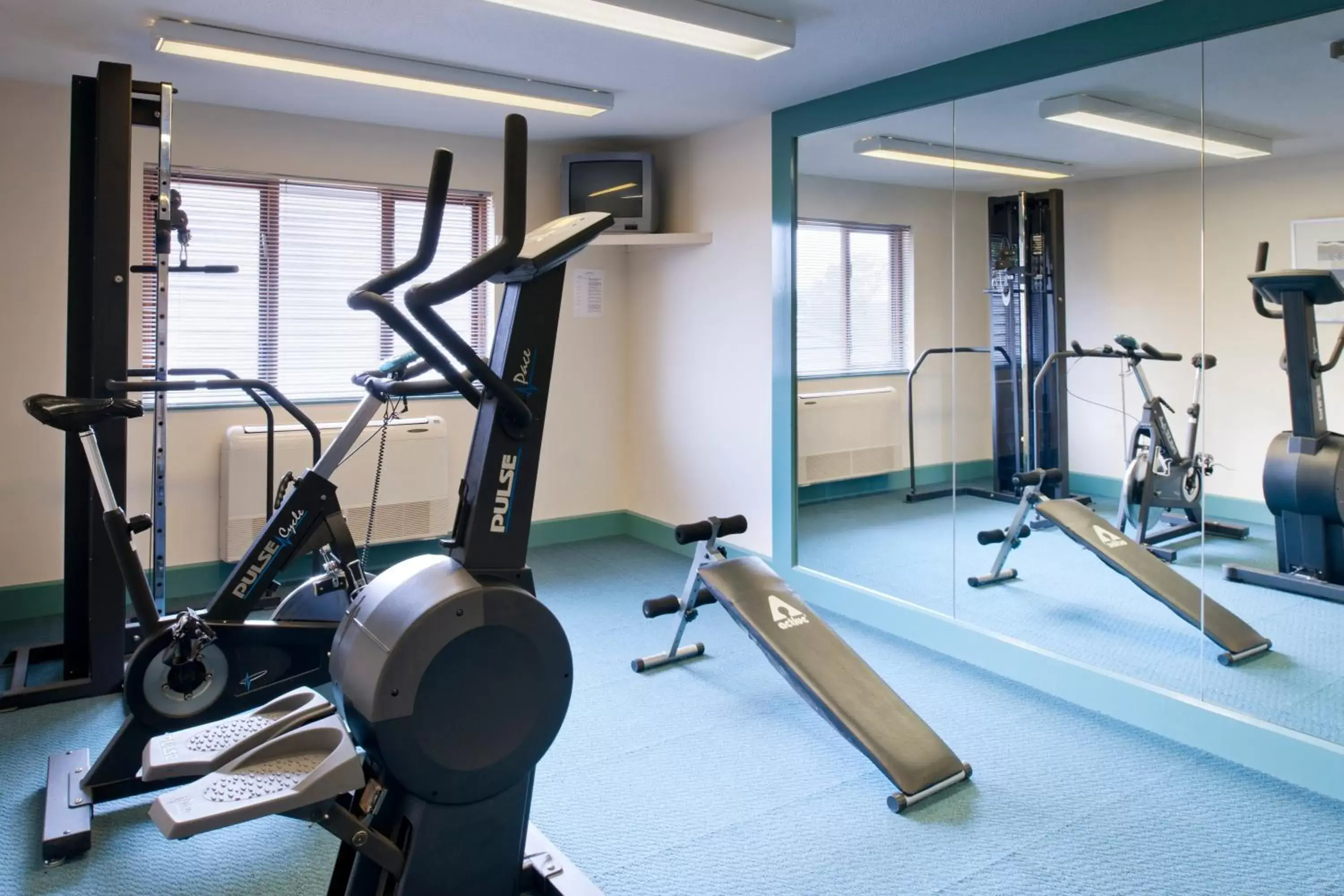 Fitness centre/facilities, Fitness Center/Facilities in Holiday Inn A55 Chester West, an IHG Hotel